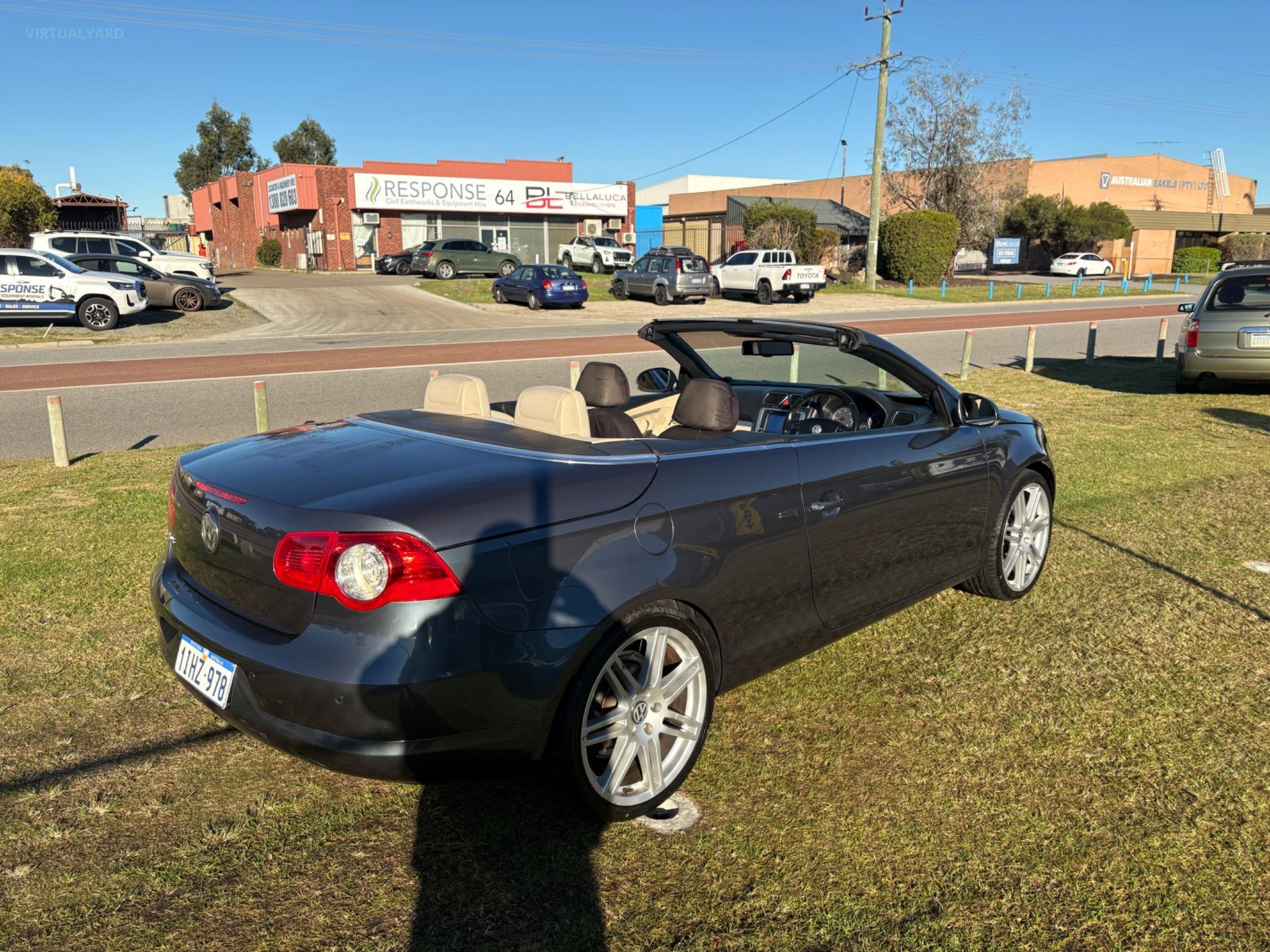 VOLKSWAGEN EOS