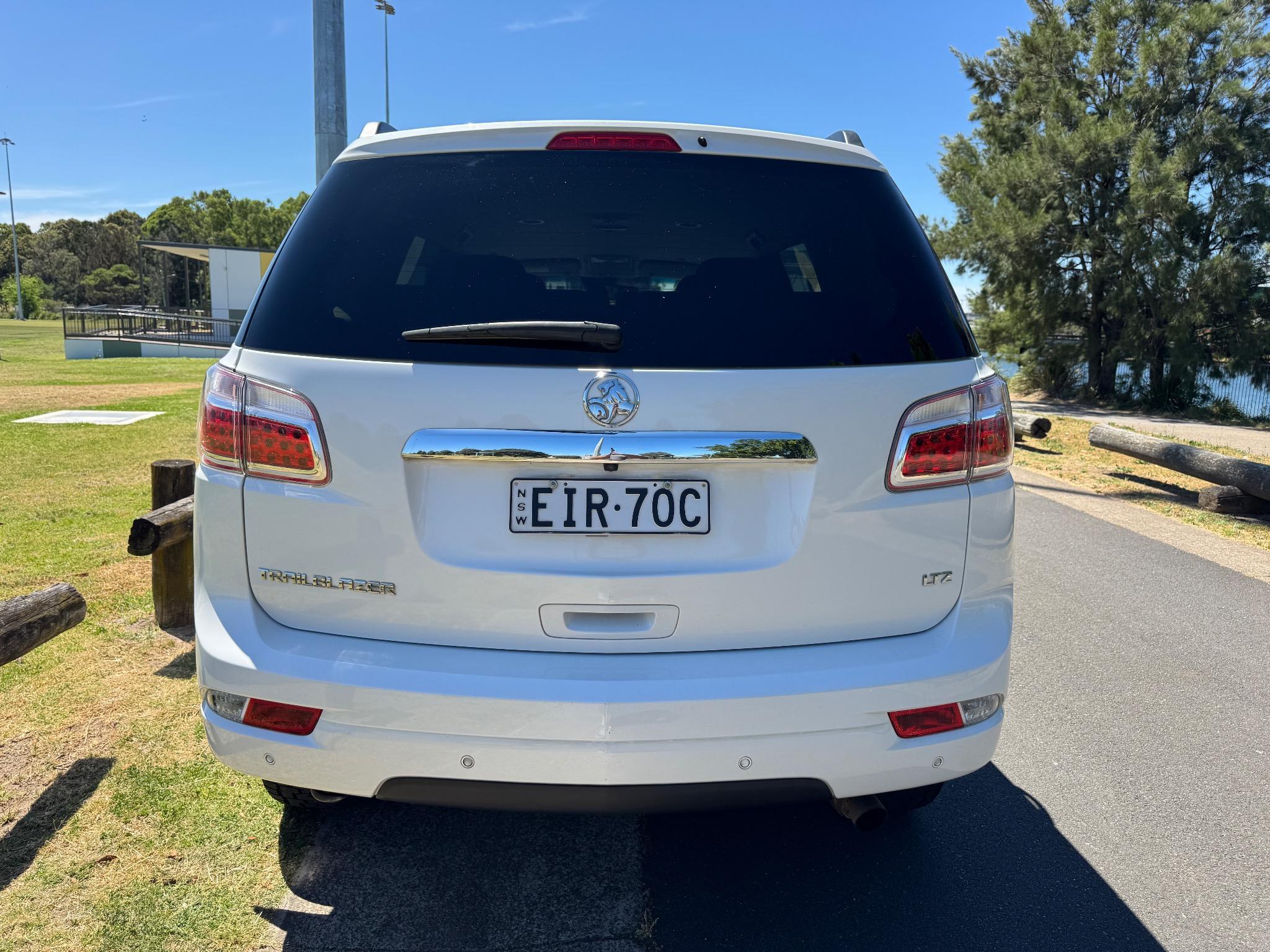 HOLDEN TRAILBLAZER