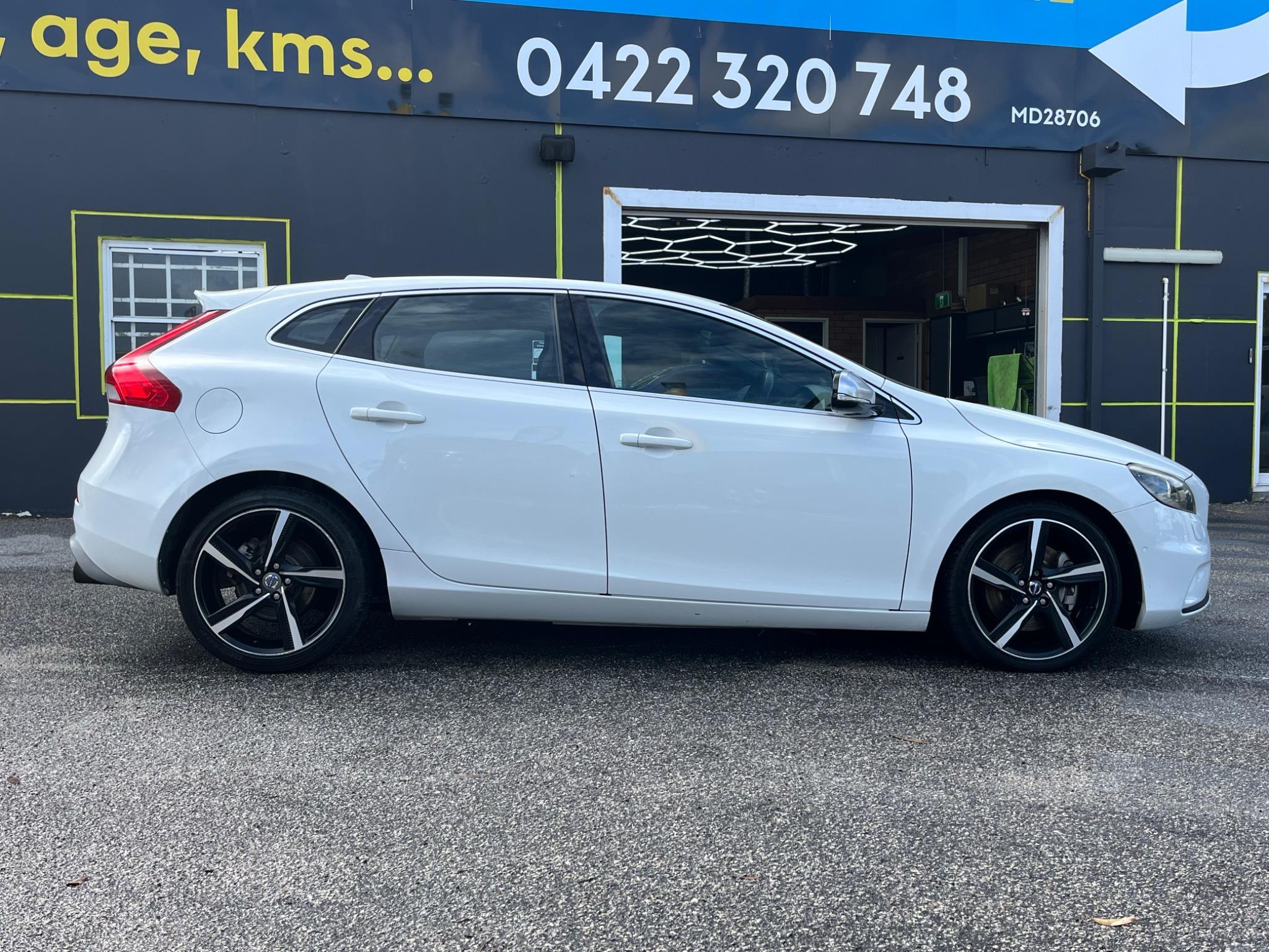 Volvo V40