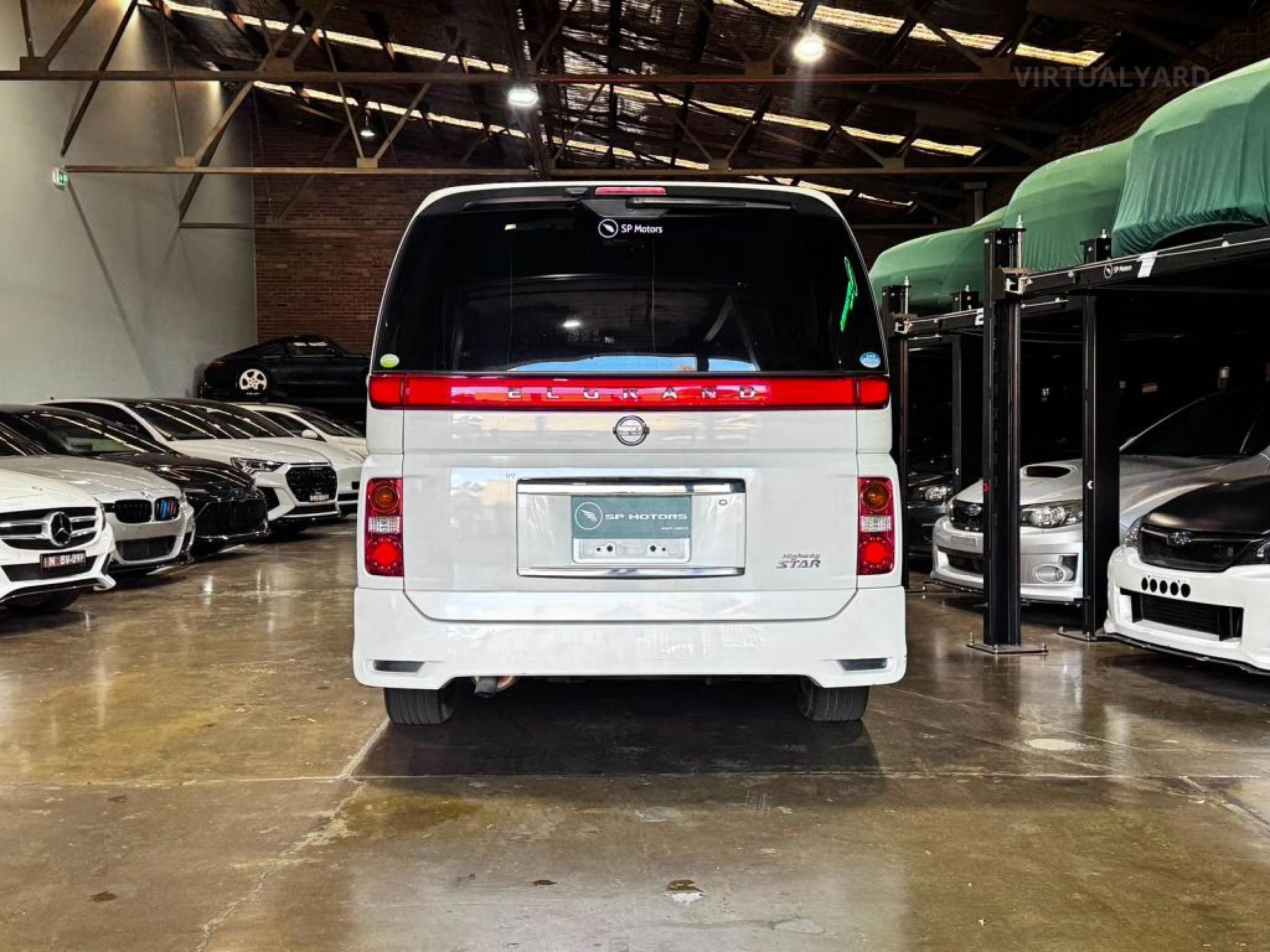 NISSAN ELGRAND