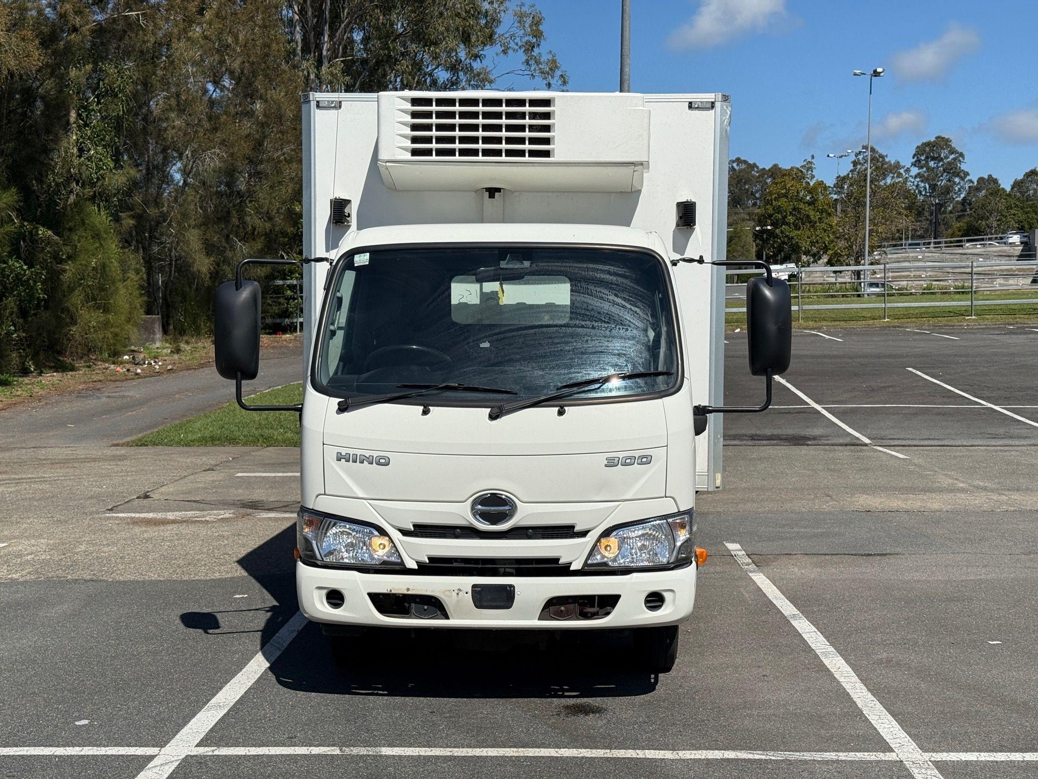 HINO 300 Series