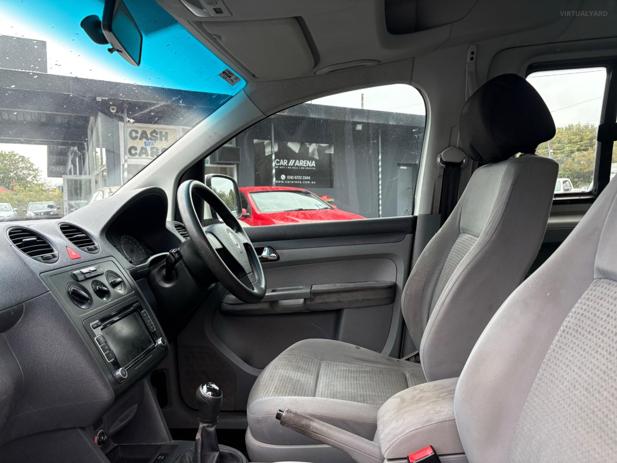VOLKSWAGEN CADDY