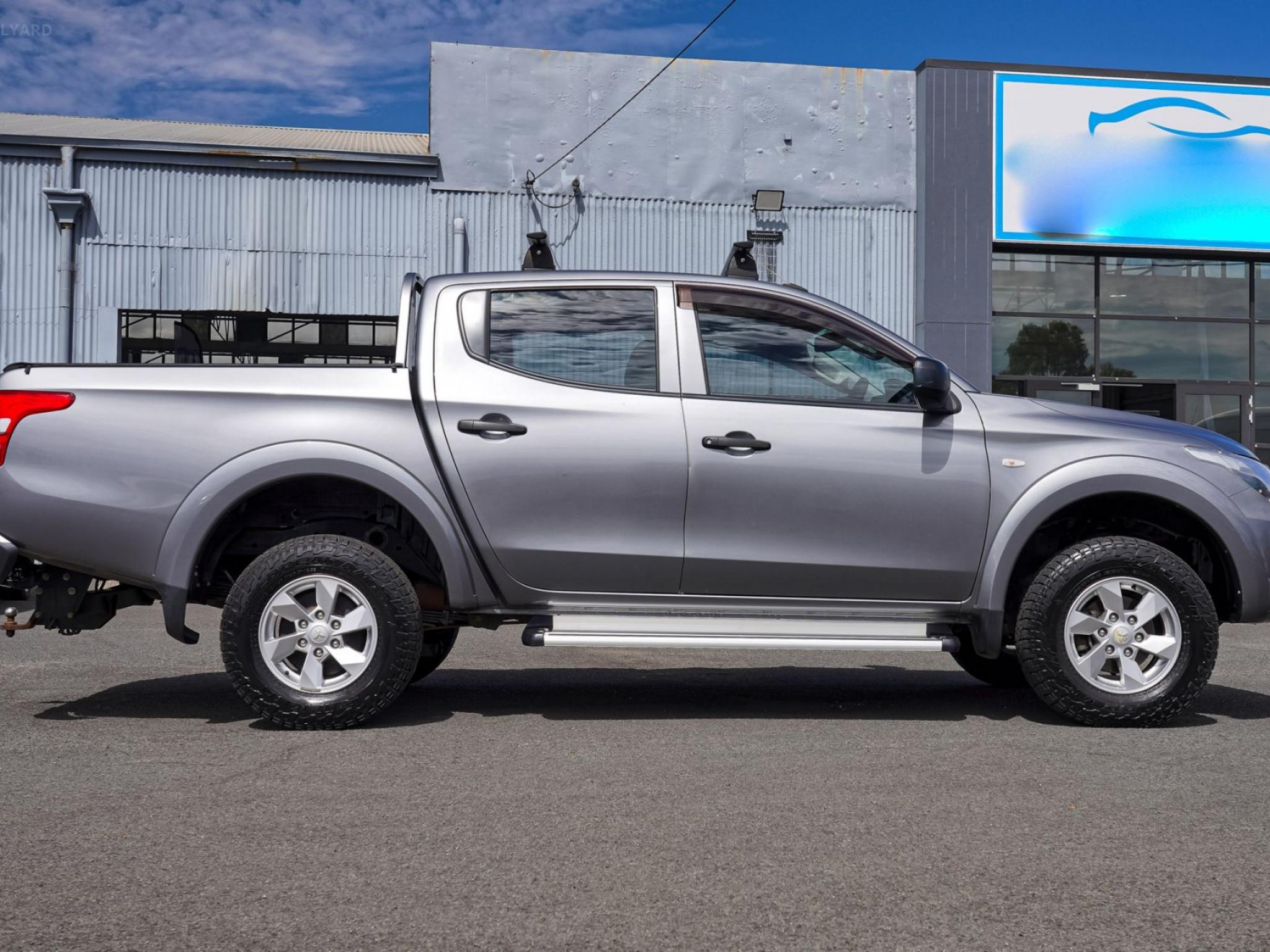 Mitsubishi Triton