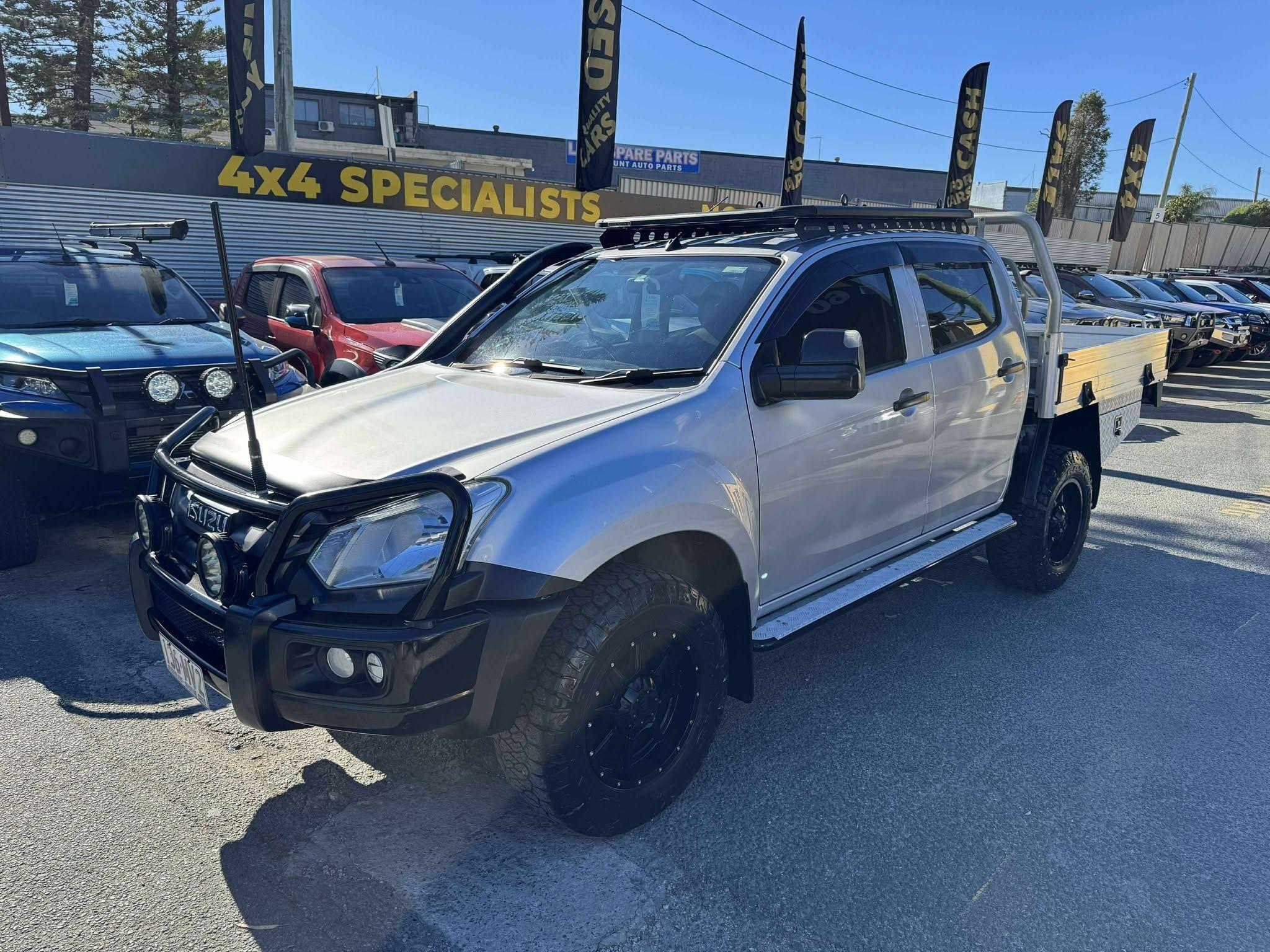 ISUZU D-MAX