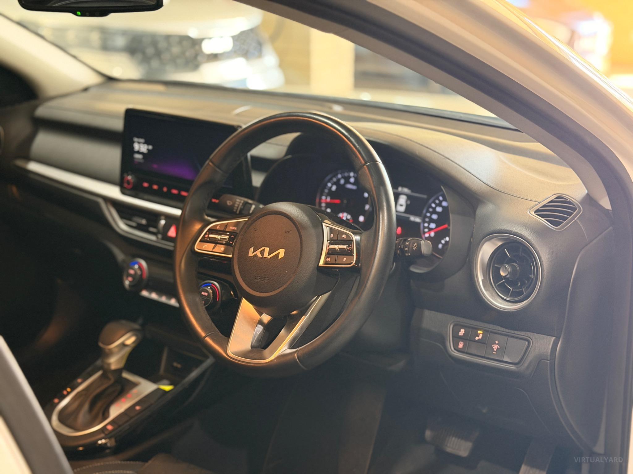 KIA CERATO