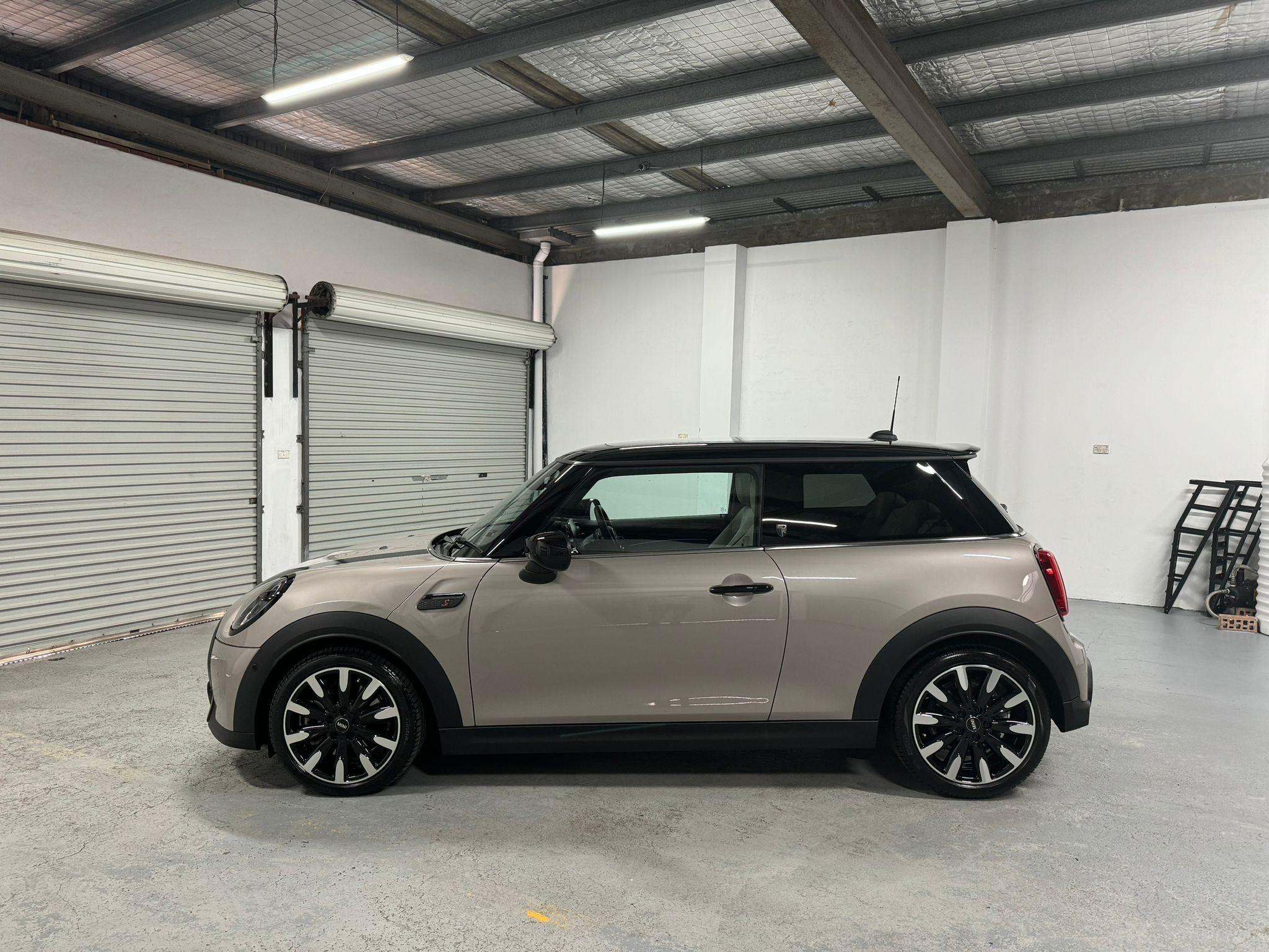MINI Hatch
