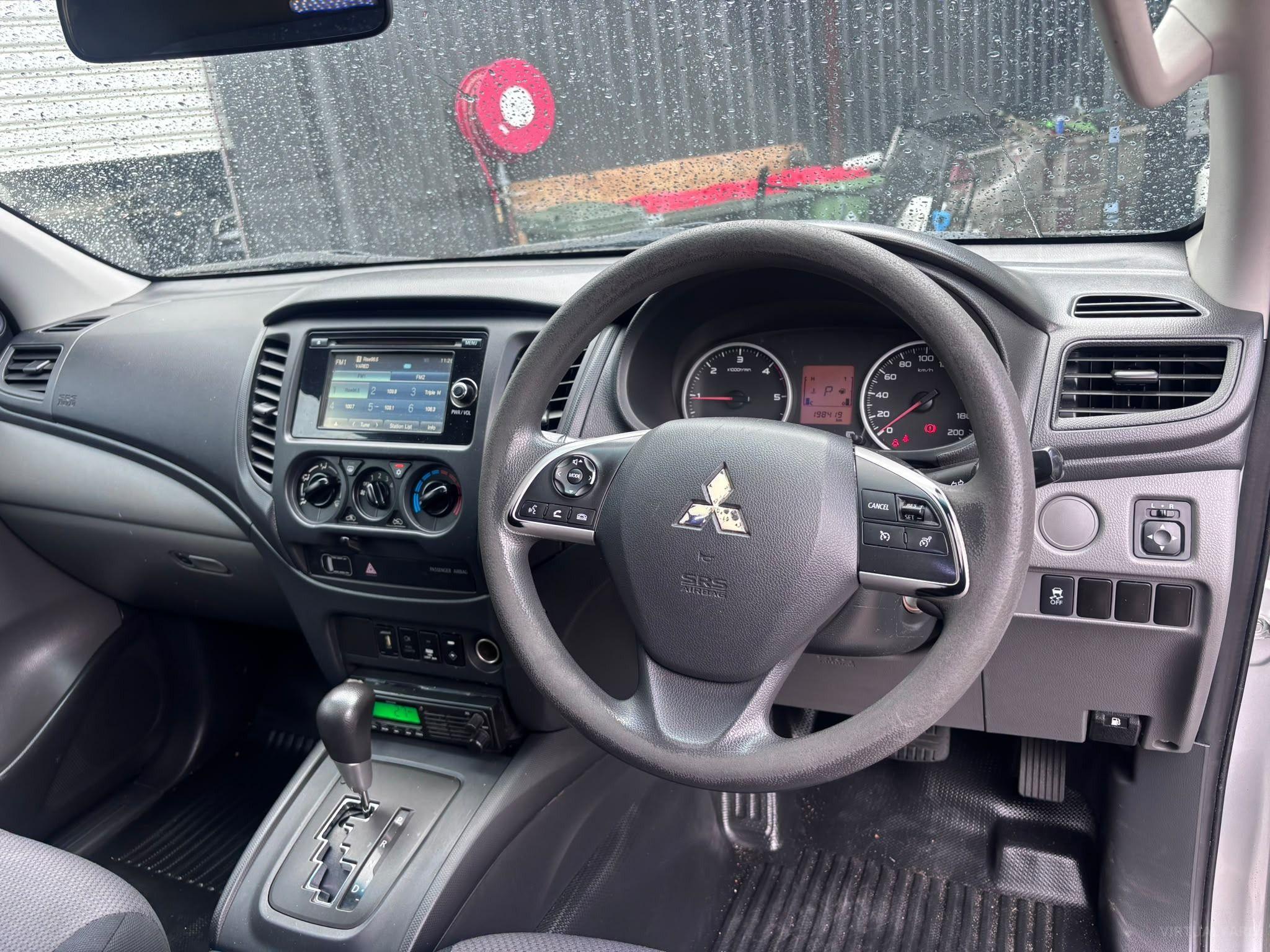 MITSUBISHI TRITON