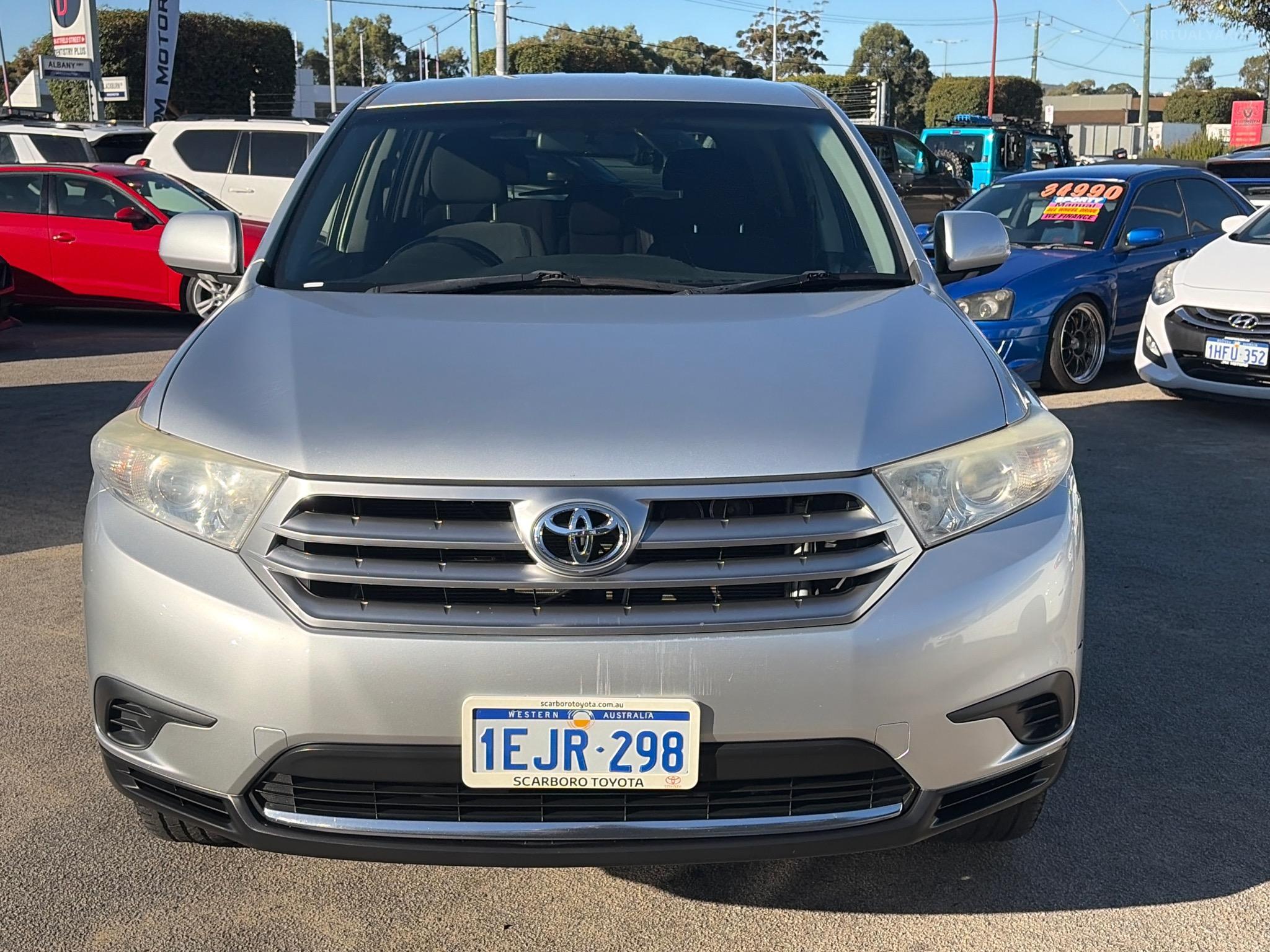 TOYOTA KLUGER