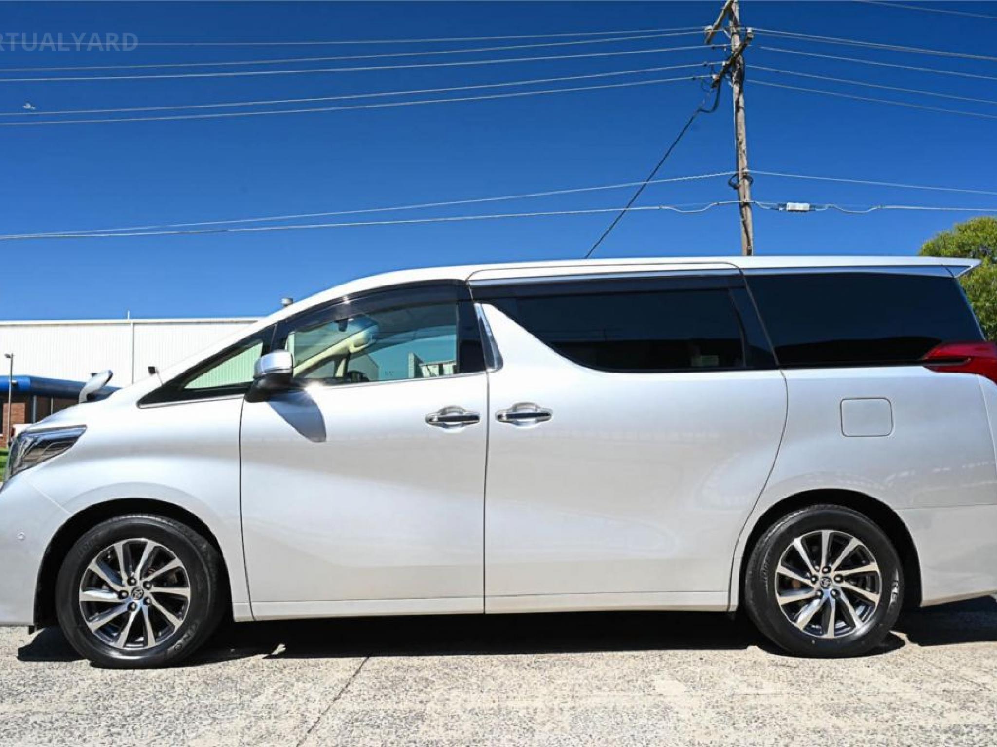TOYOTA ALPHARD