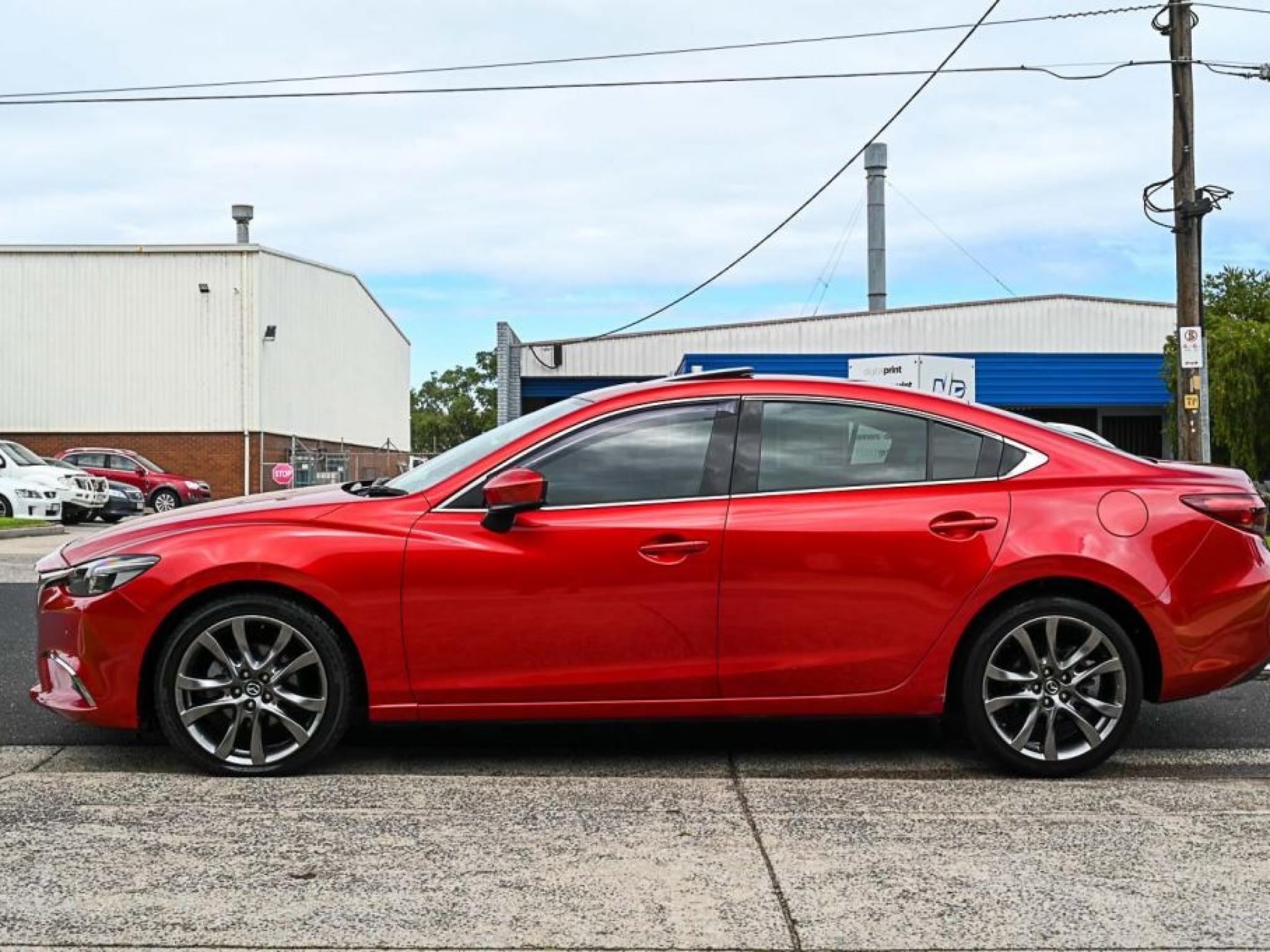MAZDA 6