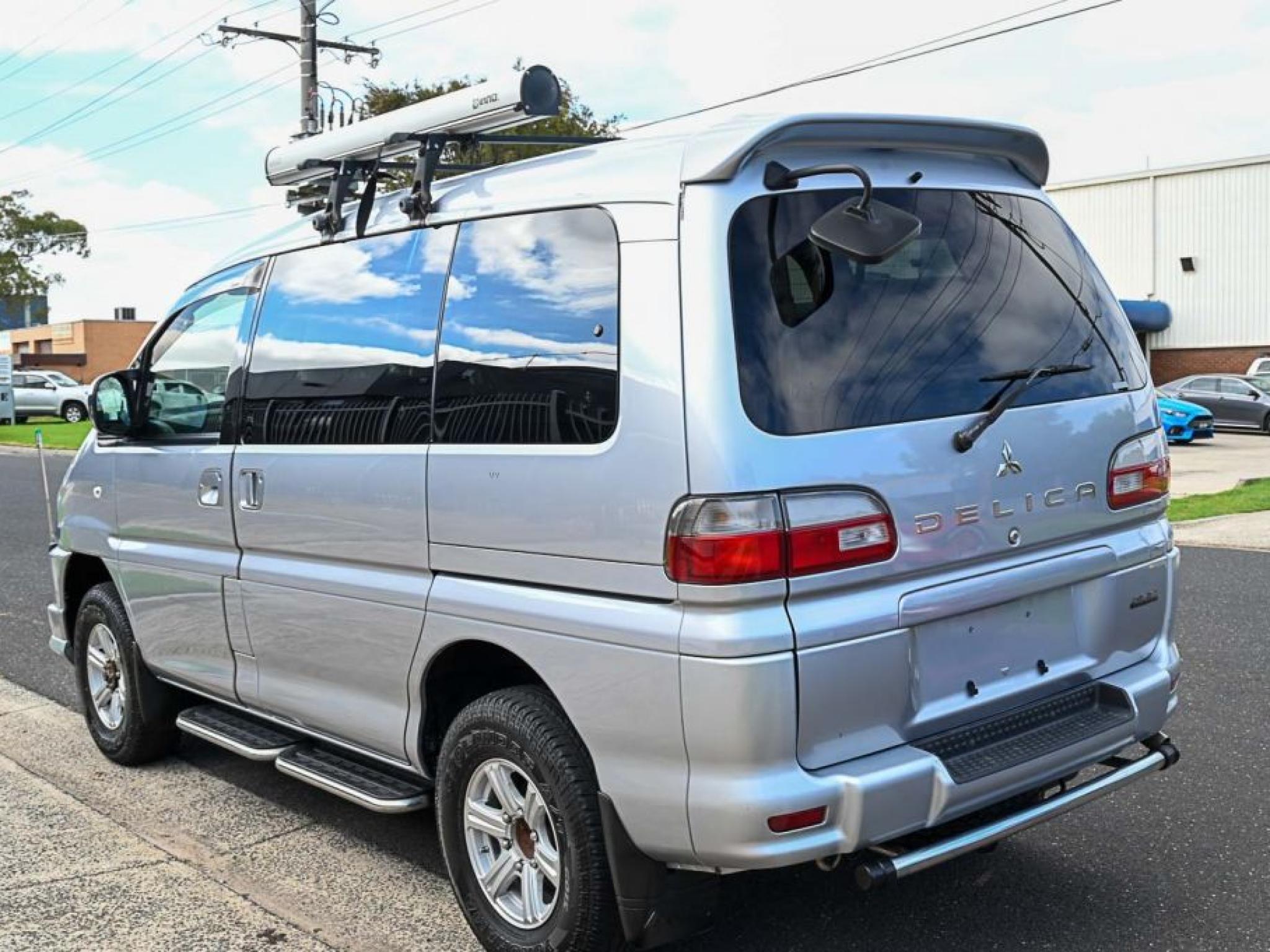 Mitsubishi Delica