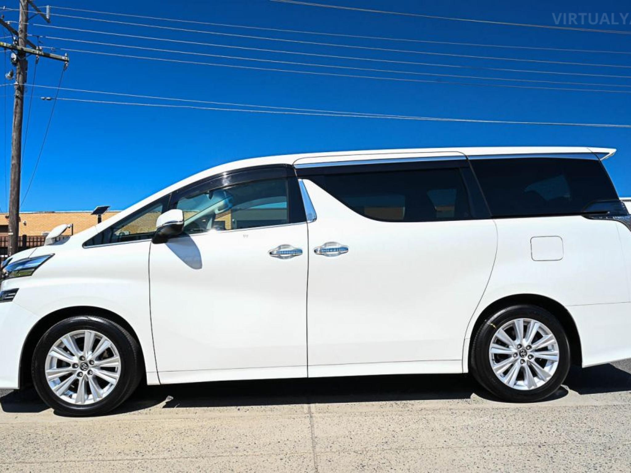 TOYOTA VELLFIRE