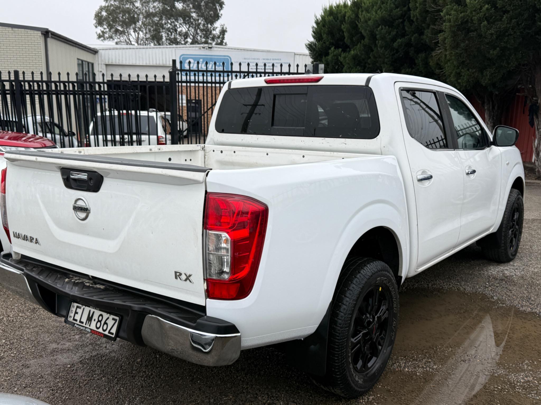 NISSAN NAVARA