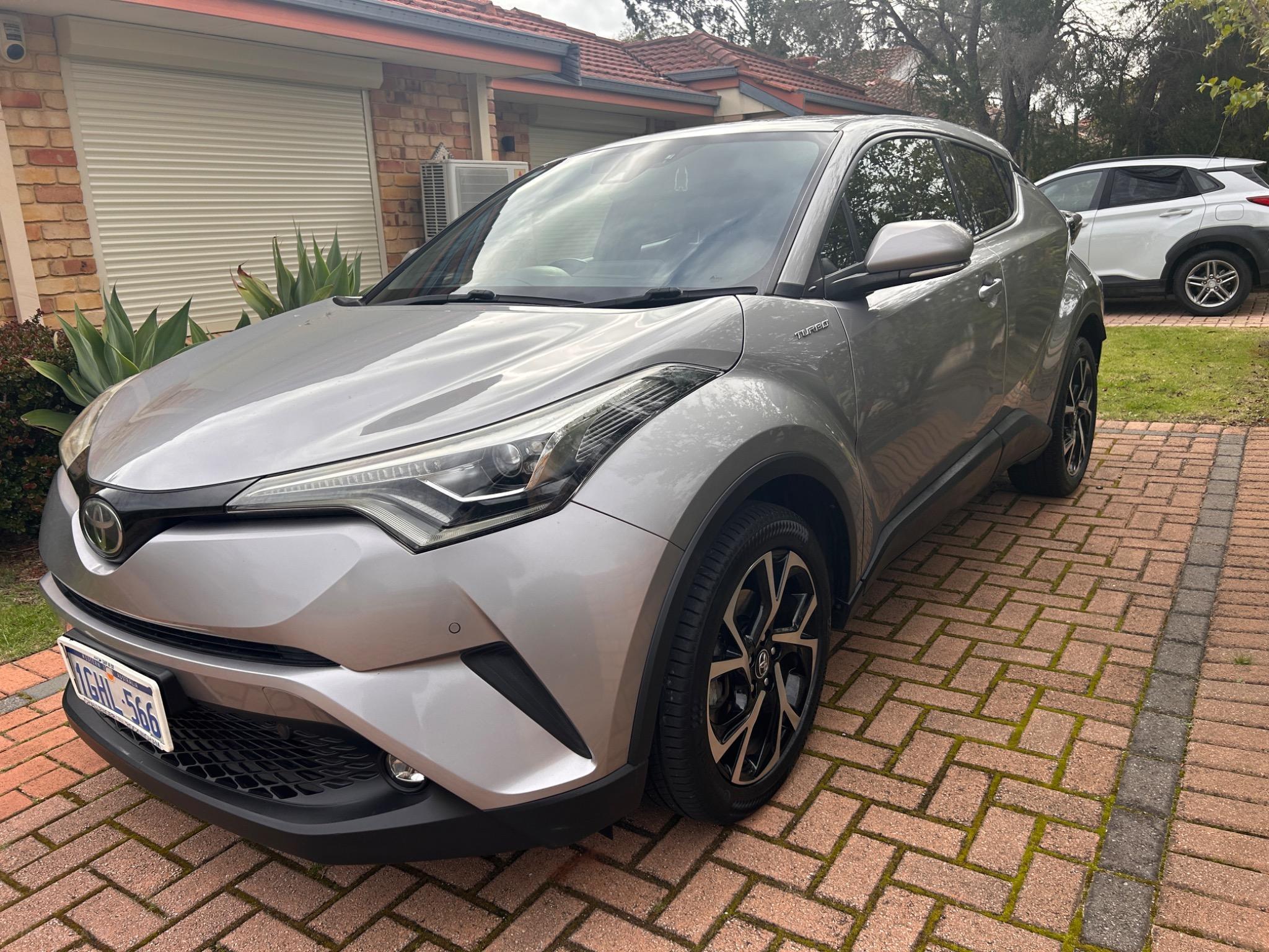 TOYOTA C-HR