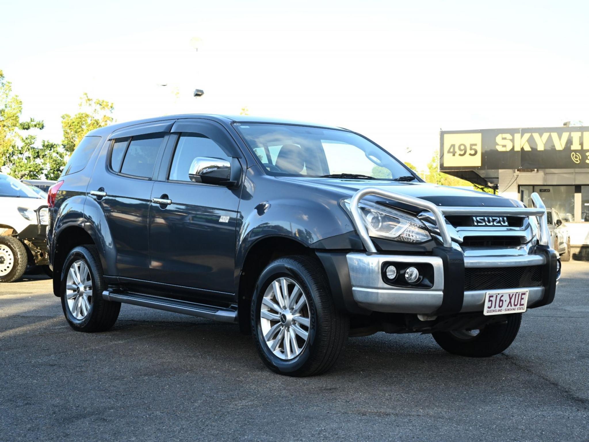 Isuzu MU-X
