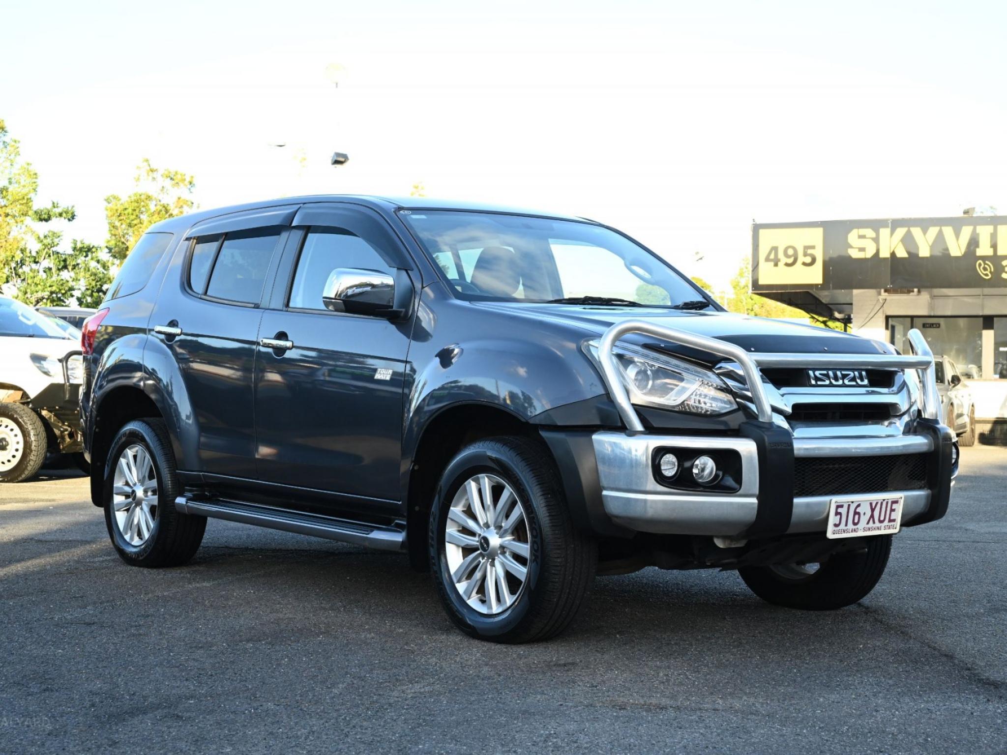 Isuzu MU-X
