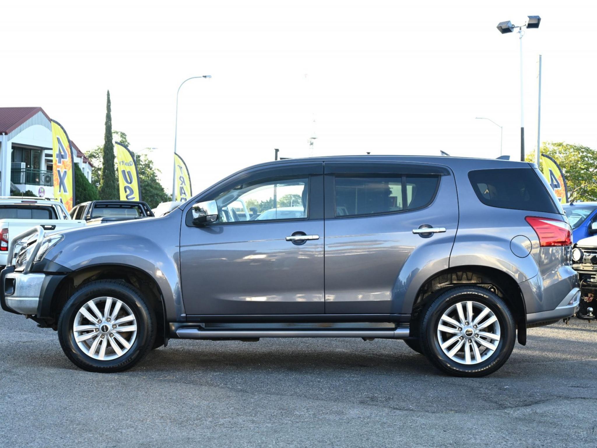 Isuzu MU-X