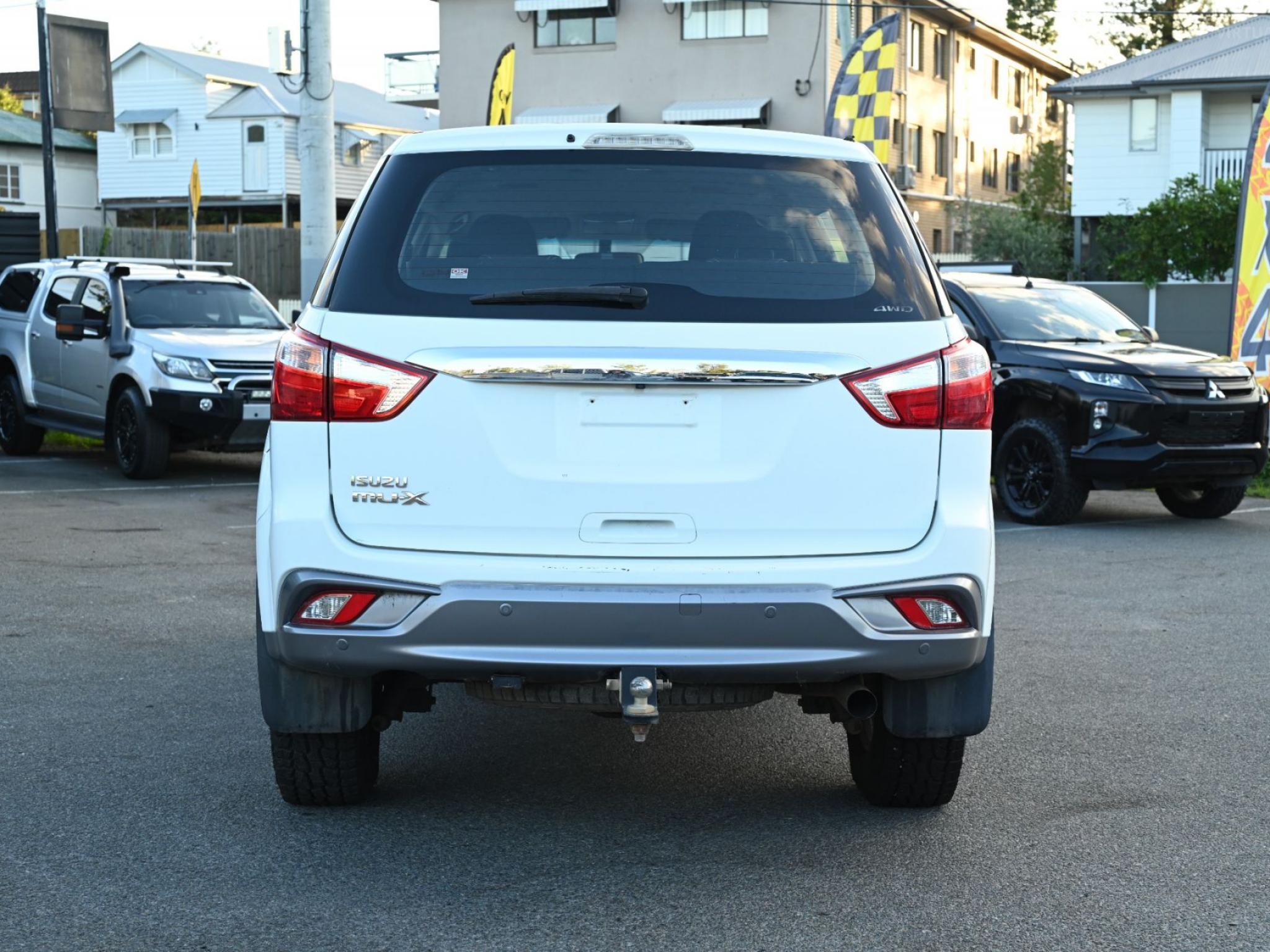 Isuzu MU-X