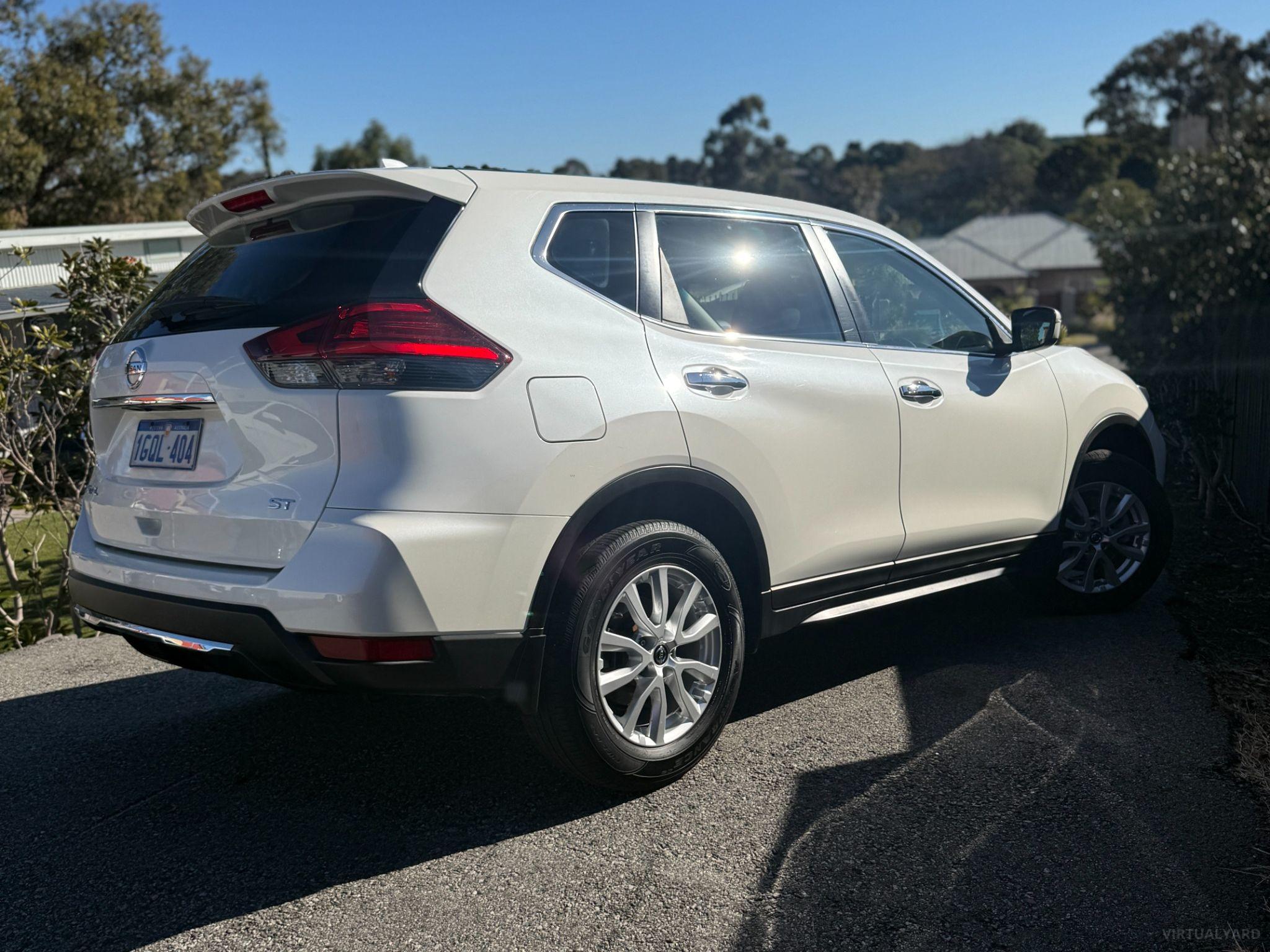 NISSAN X-TRAIL