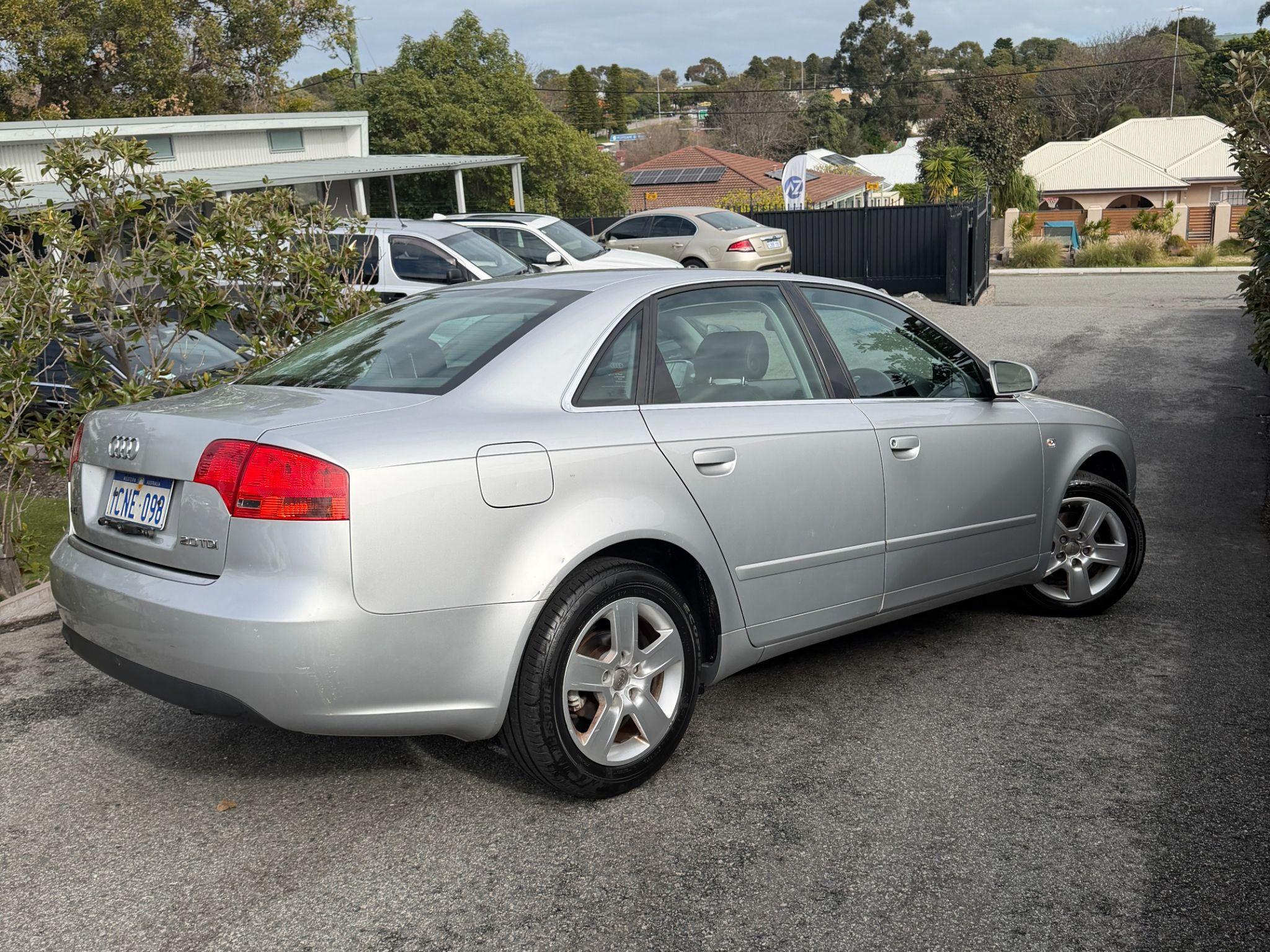 AUDI A4