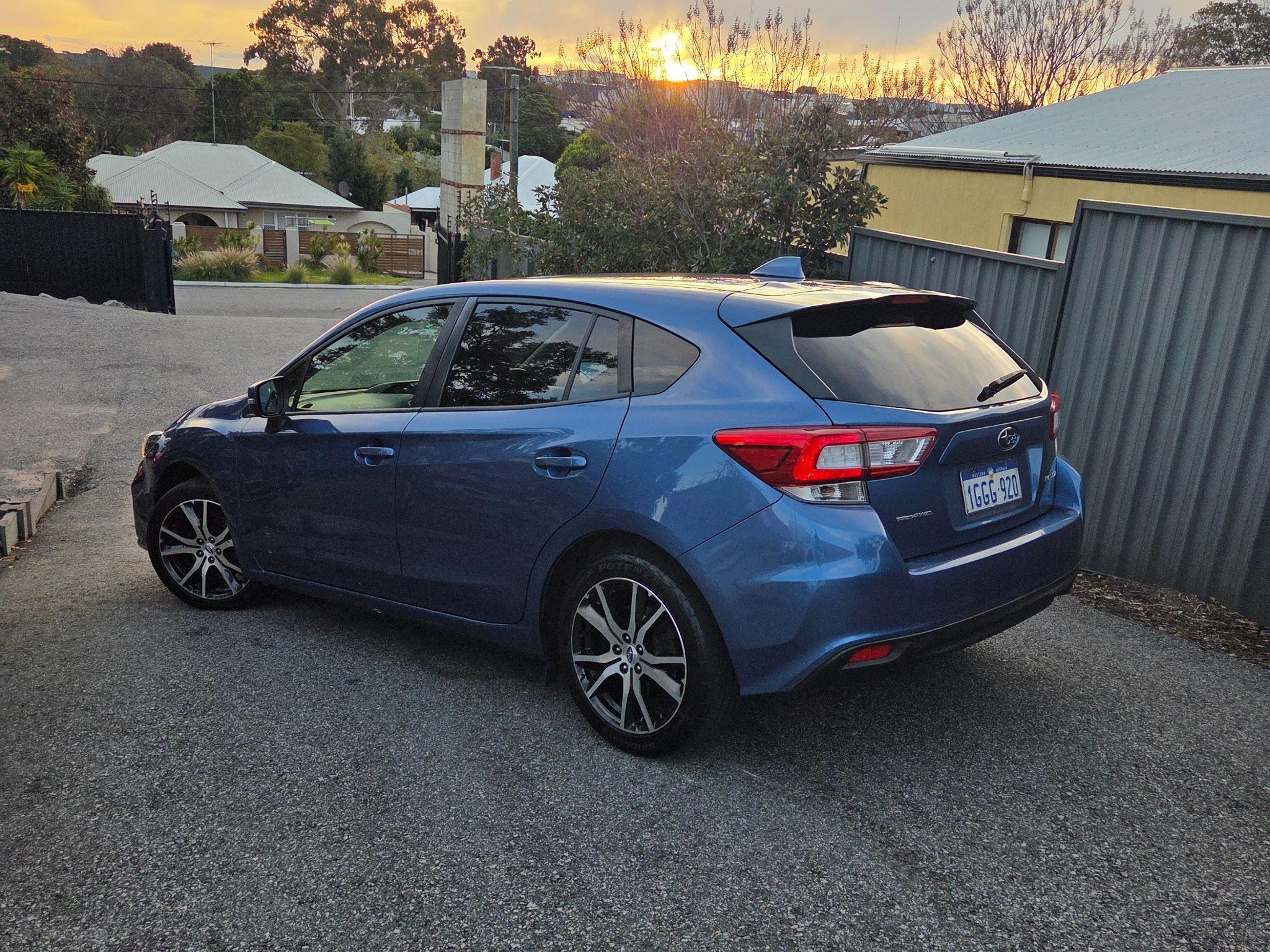 SUBARU IMPREZA