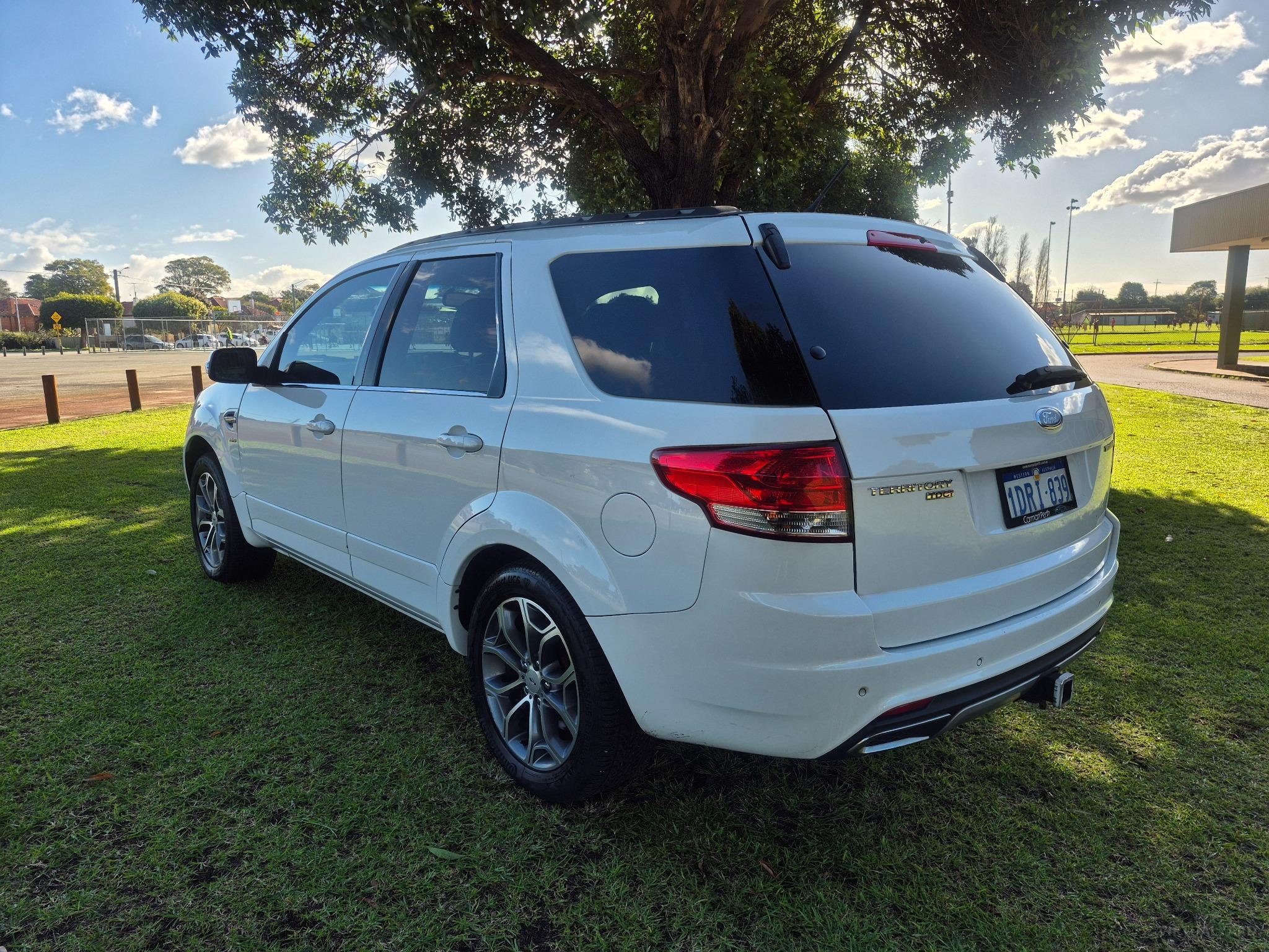 FORD TERRITORY