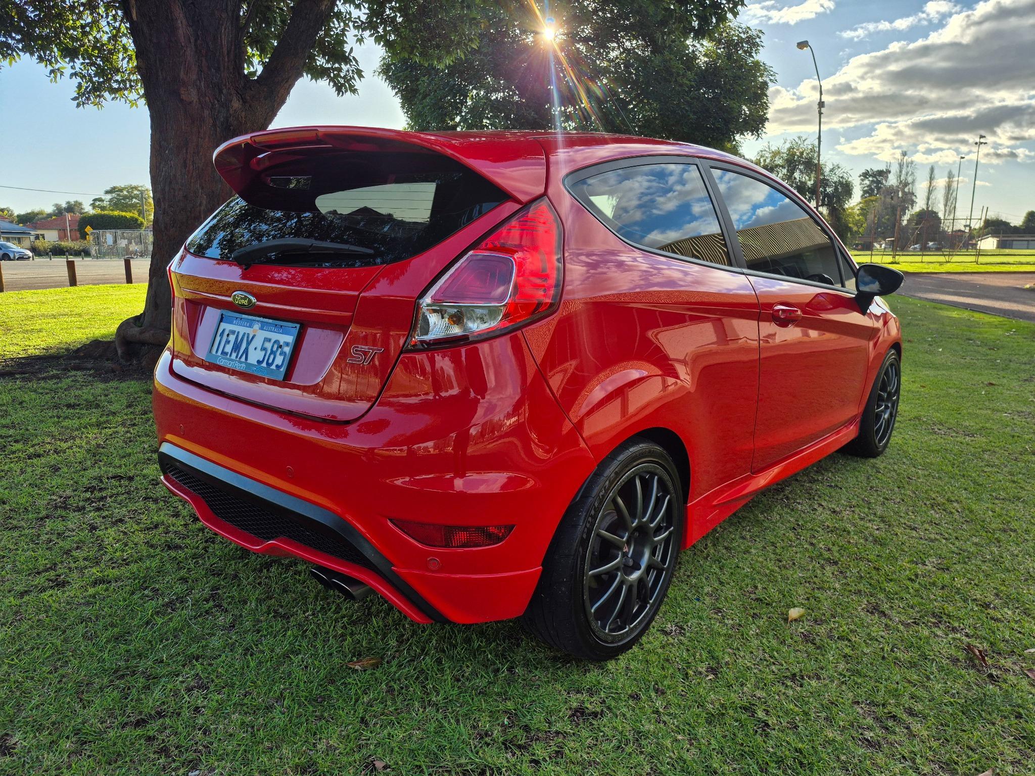 FORD FIESTA