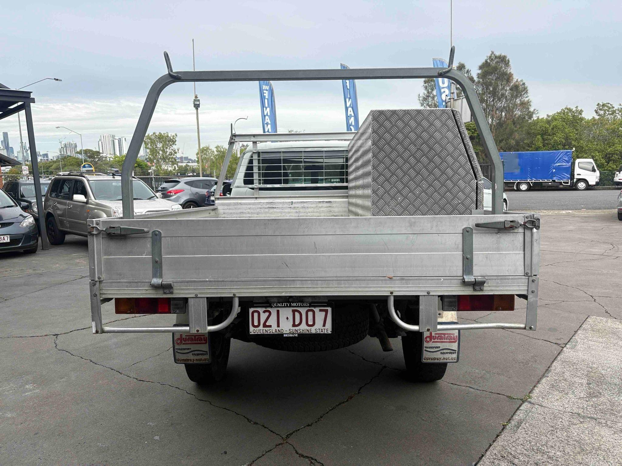 MITSUBISHI TRITON