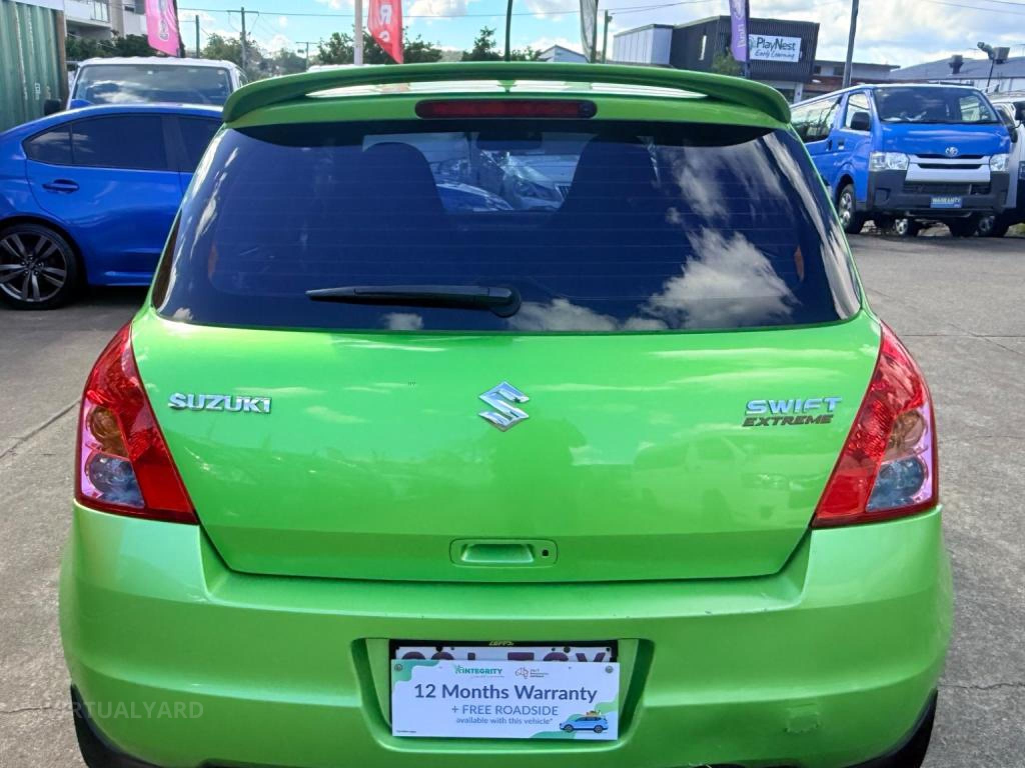 SUZUKI SWIFT
