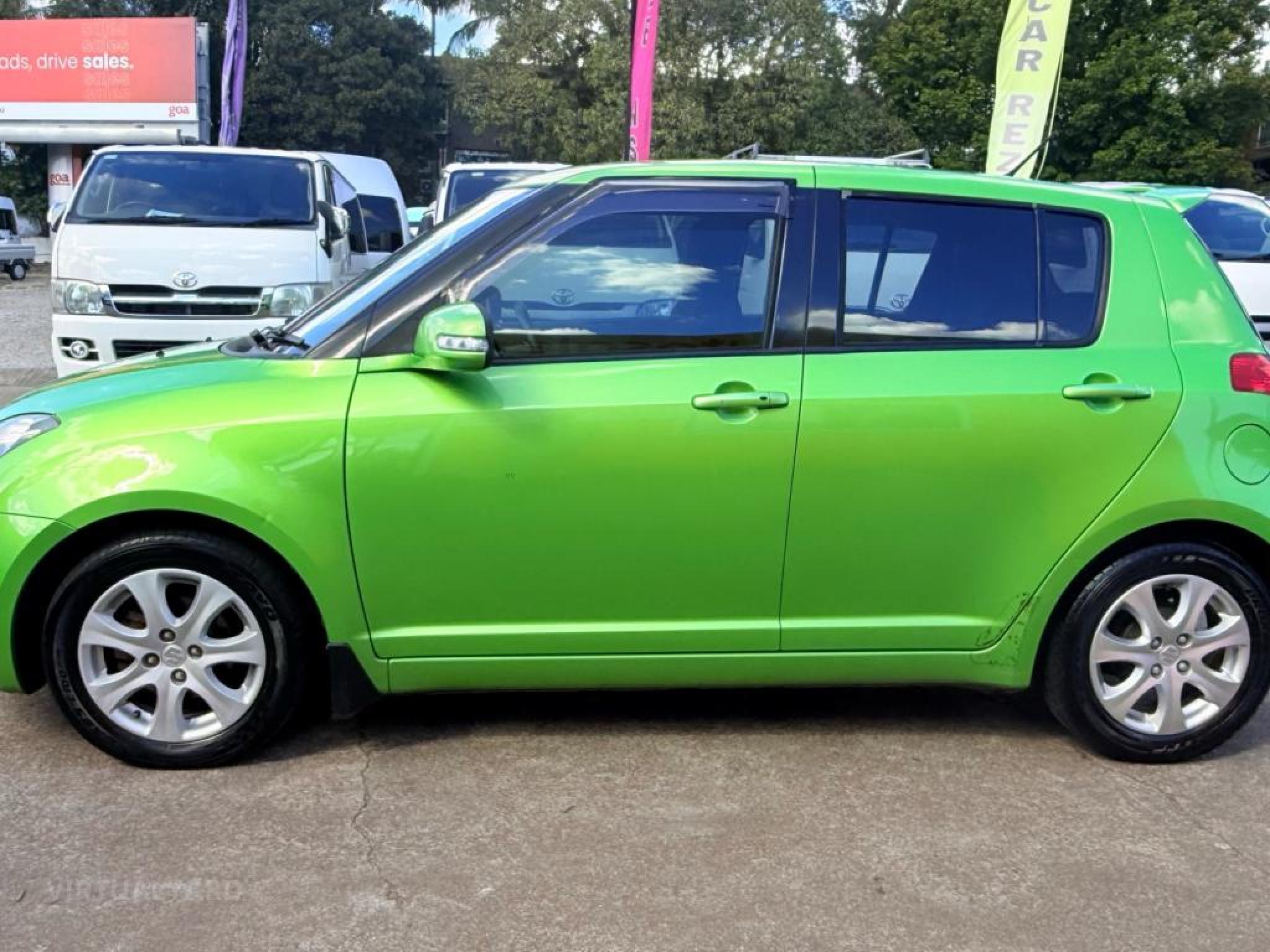 SUZUKI SWIFT