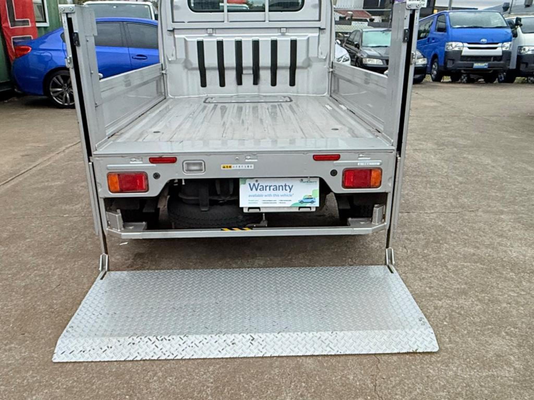 SUZUKI CARRY