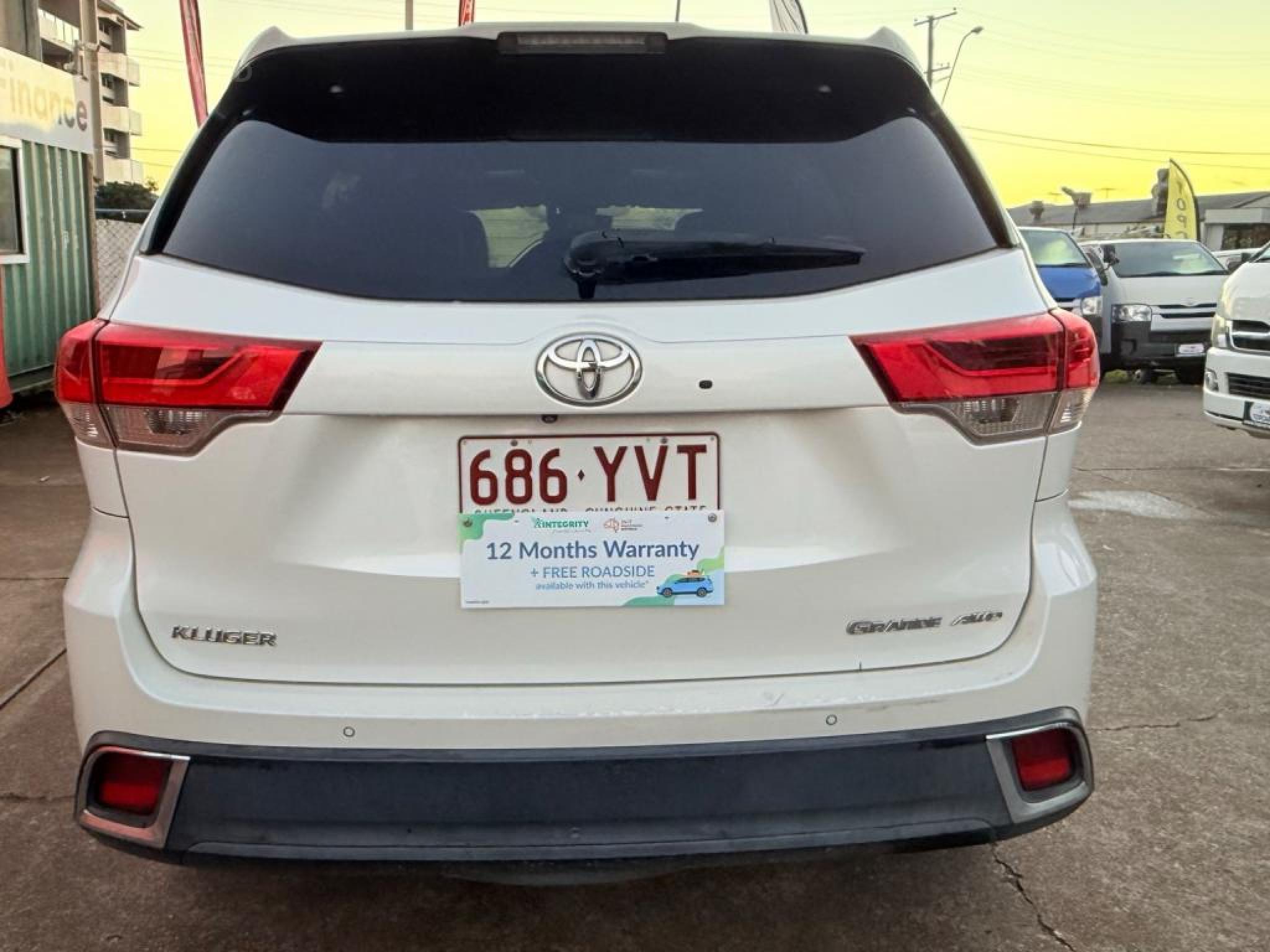 TOYOTA KLUGER
