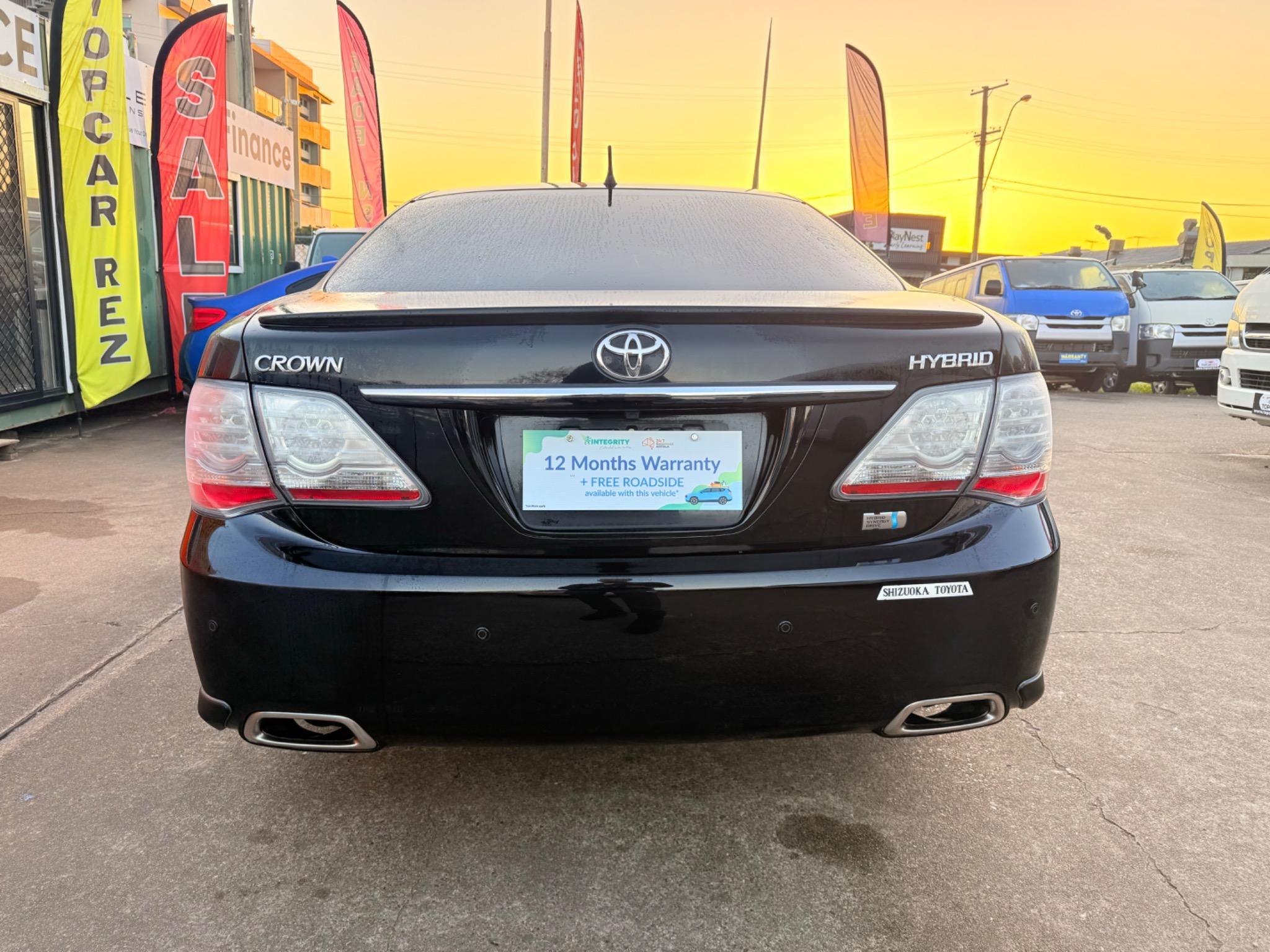 TOYOTA CROWN