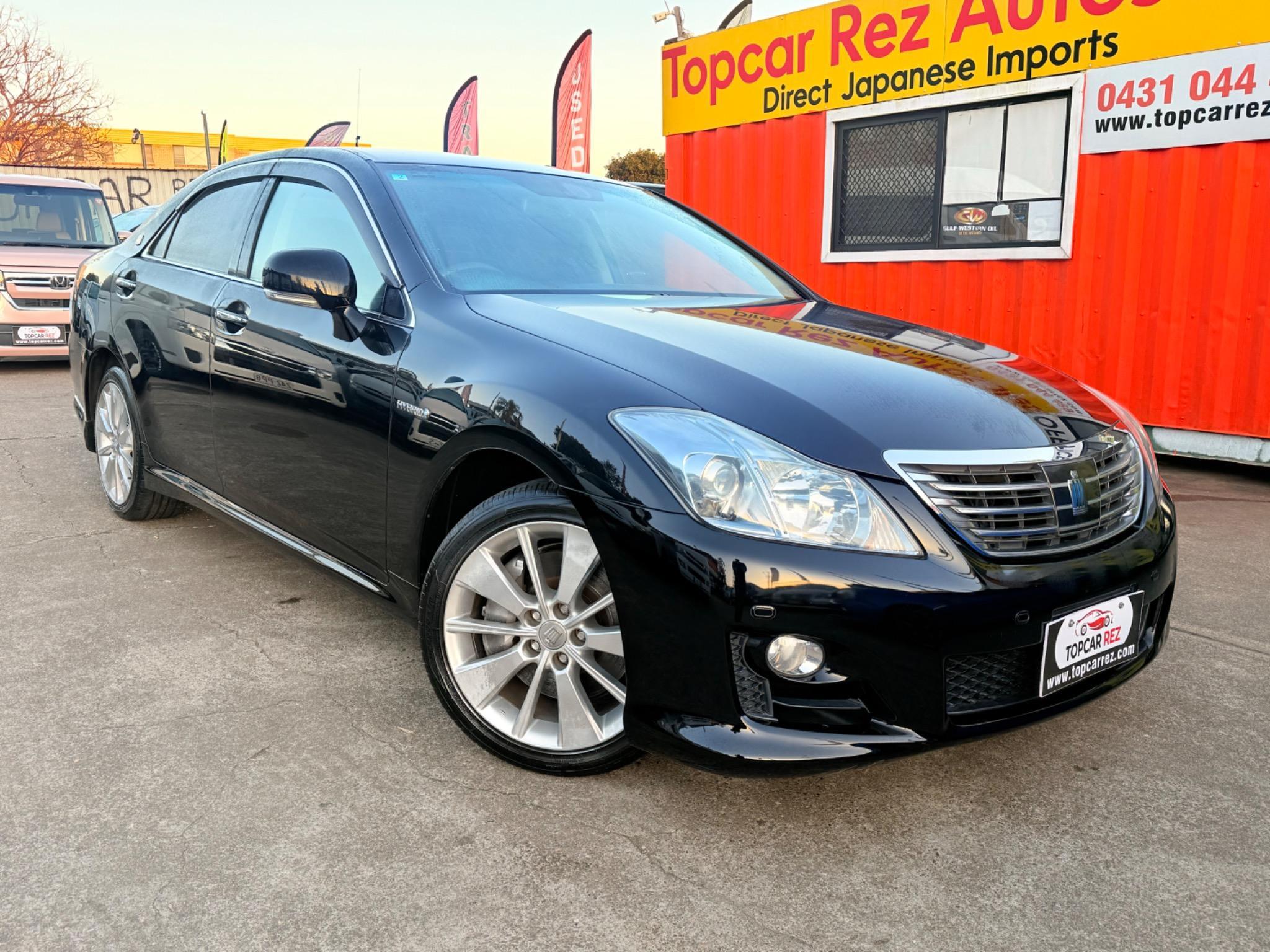 TOYOTA CROWN
