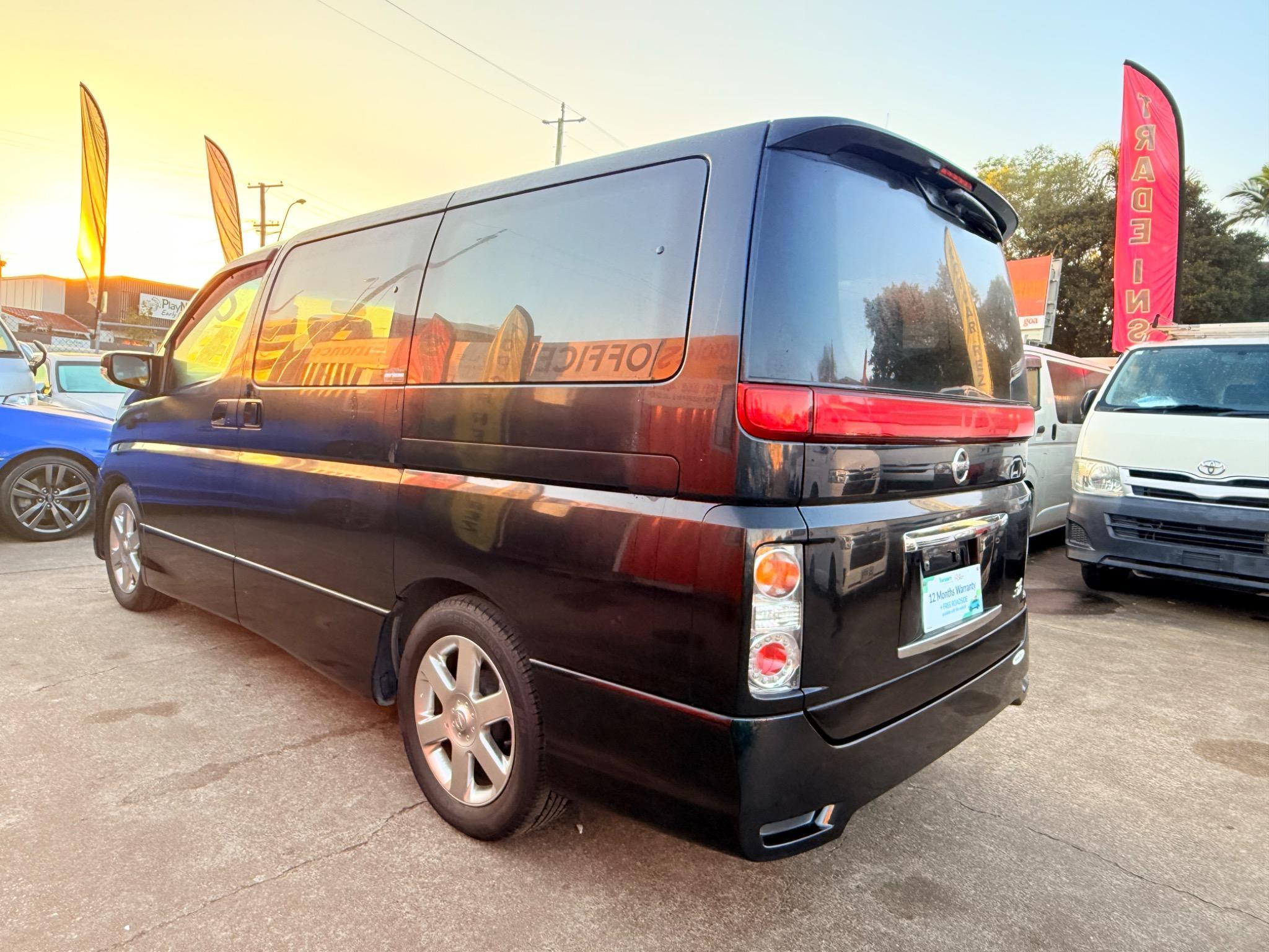 NISSAN ELGRAND