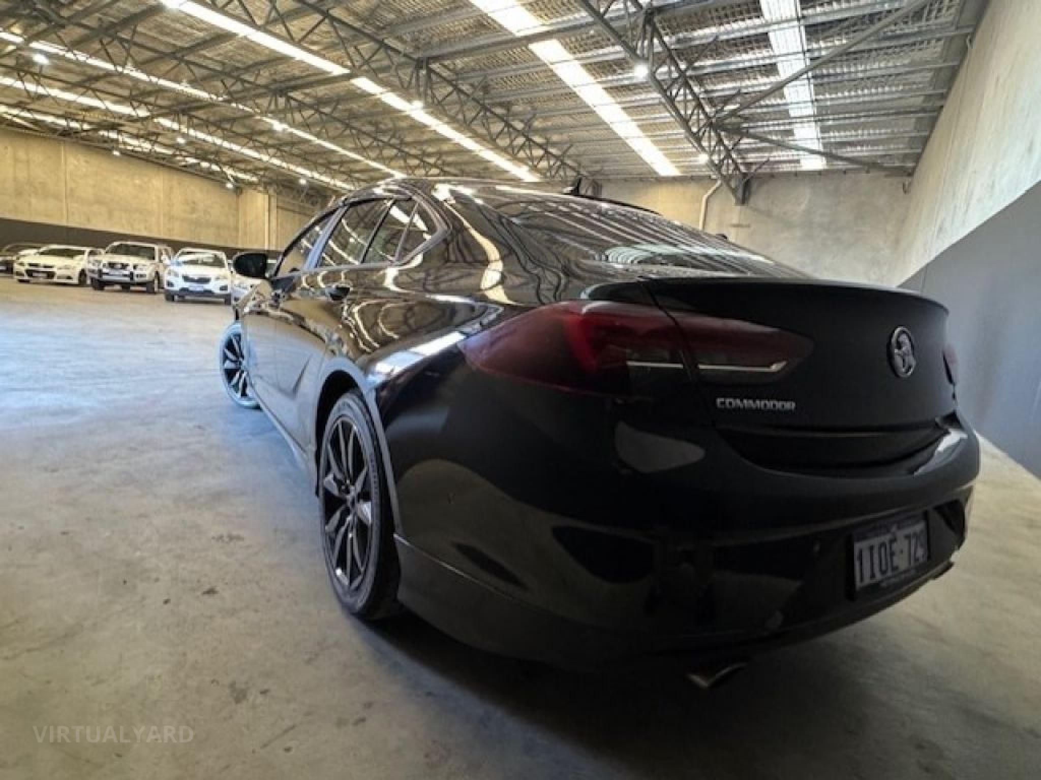 HOLDEN COMMODORE