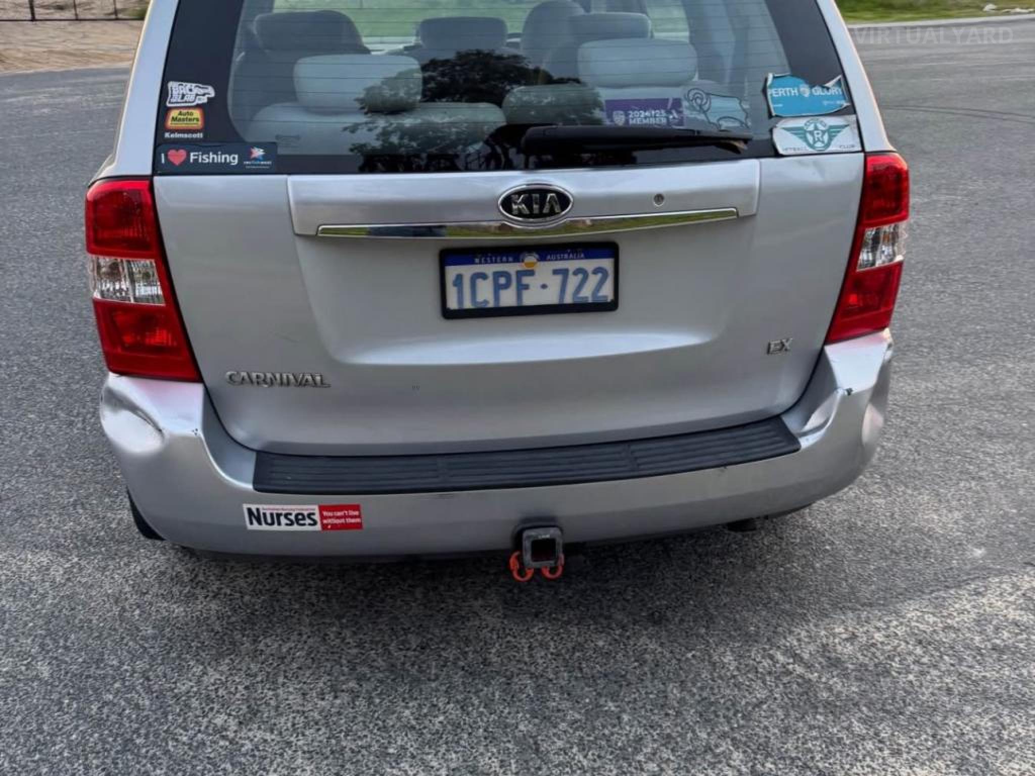 KIA CARNIVAL