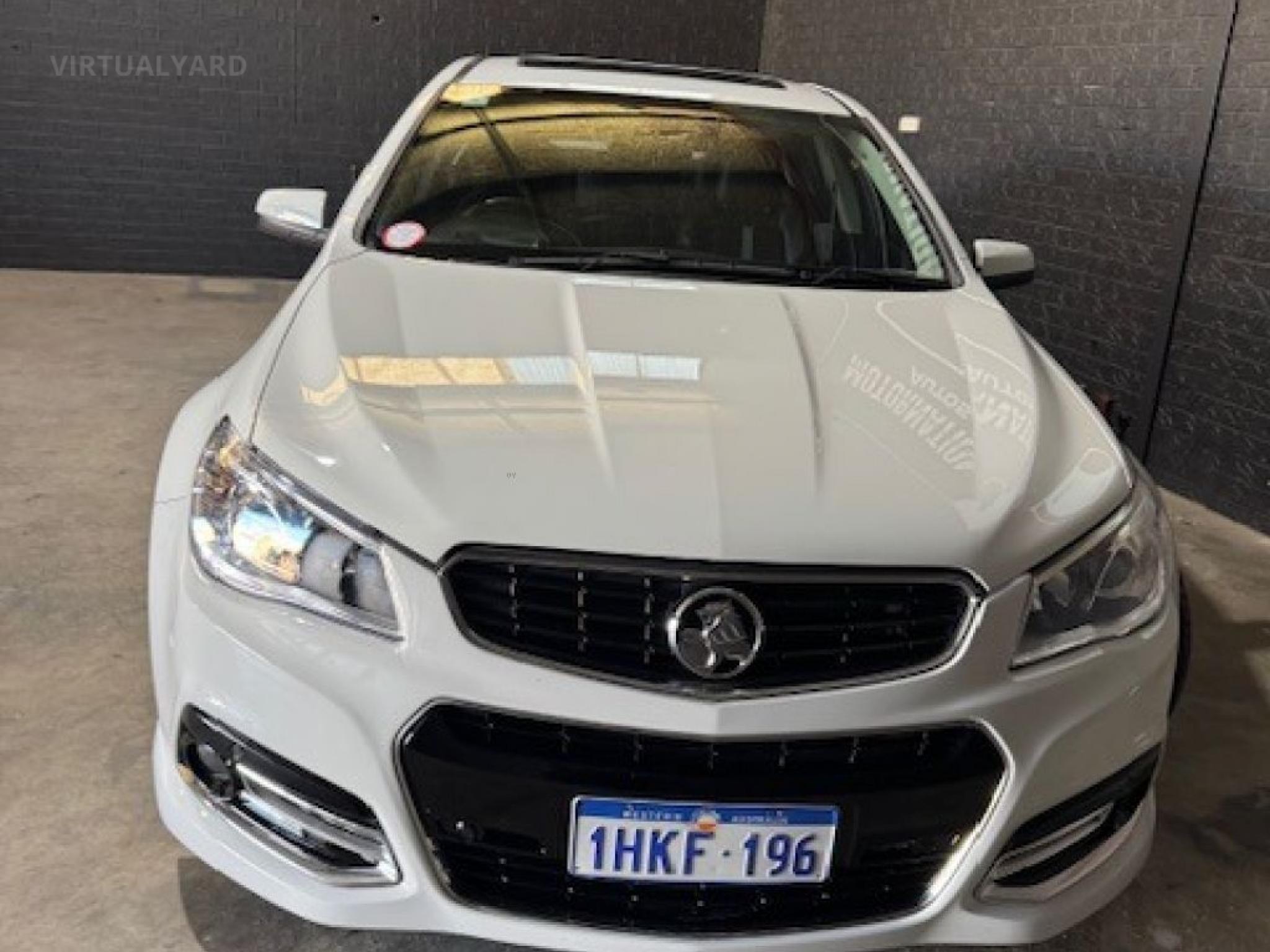 HOLDEN COMMODORE