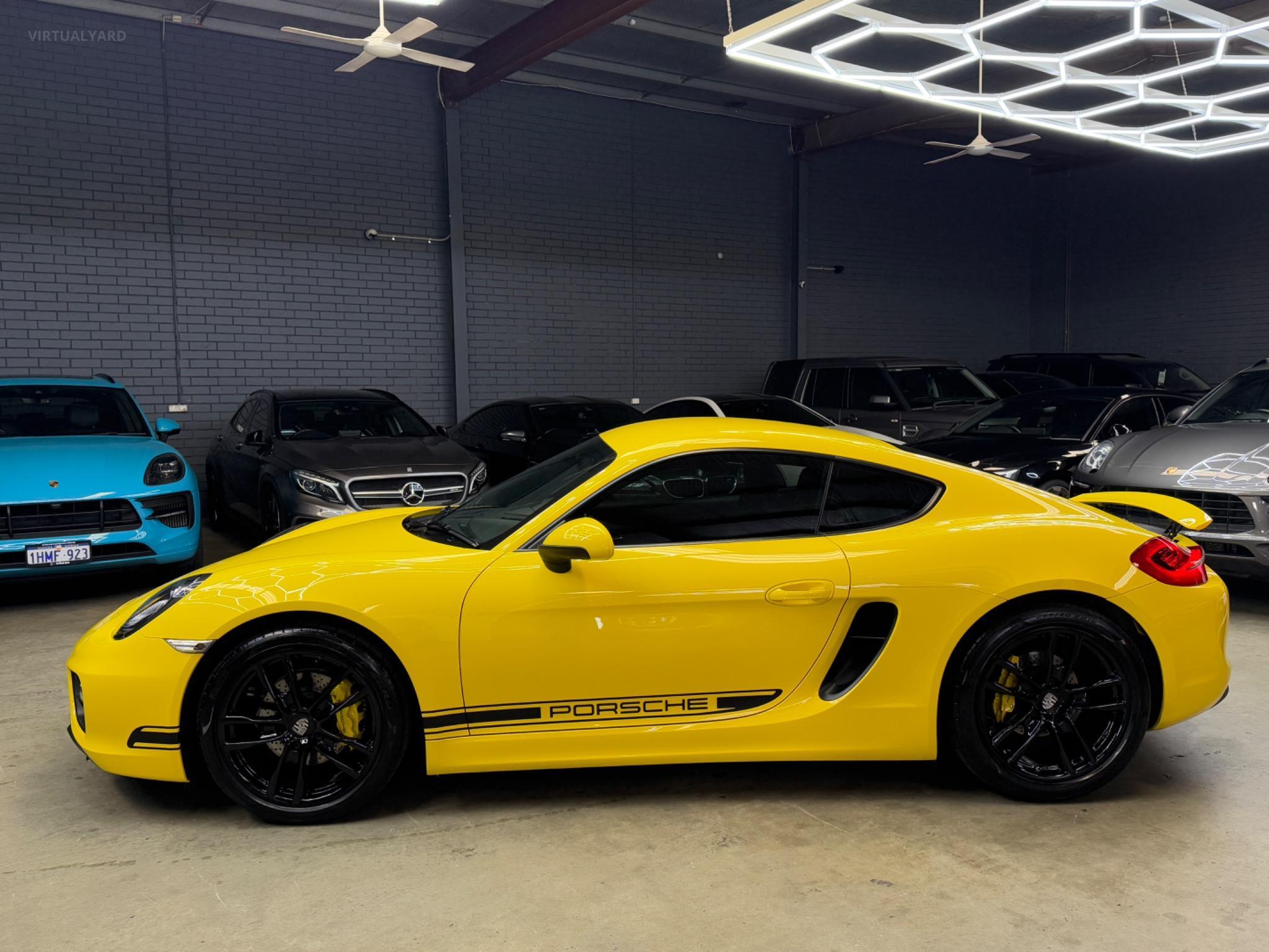 PORSCHE CAYMAN