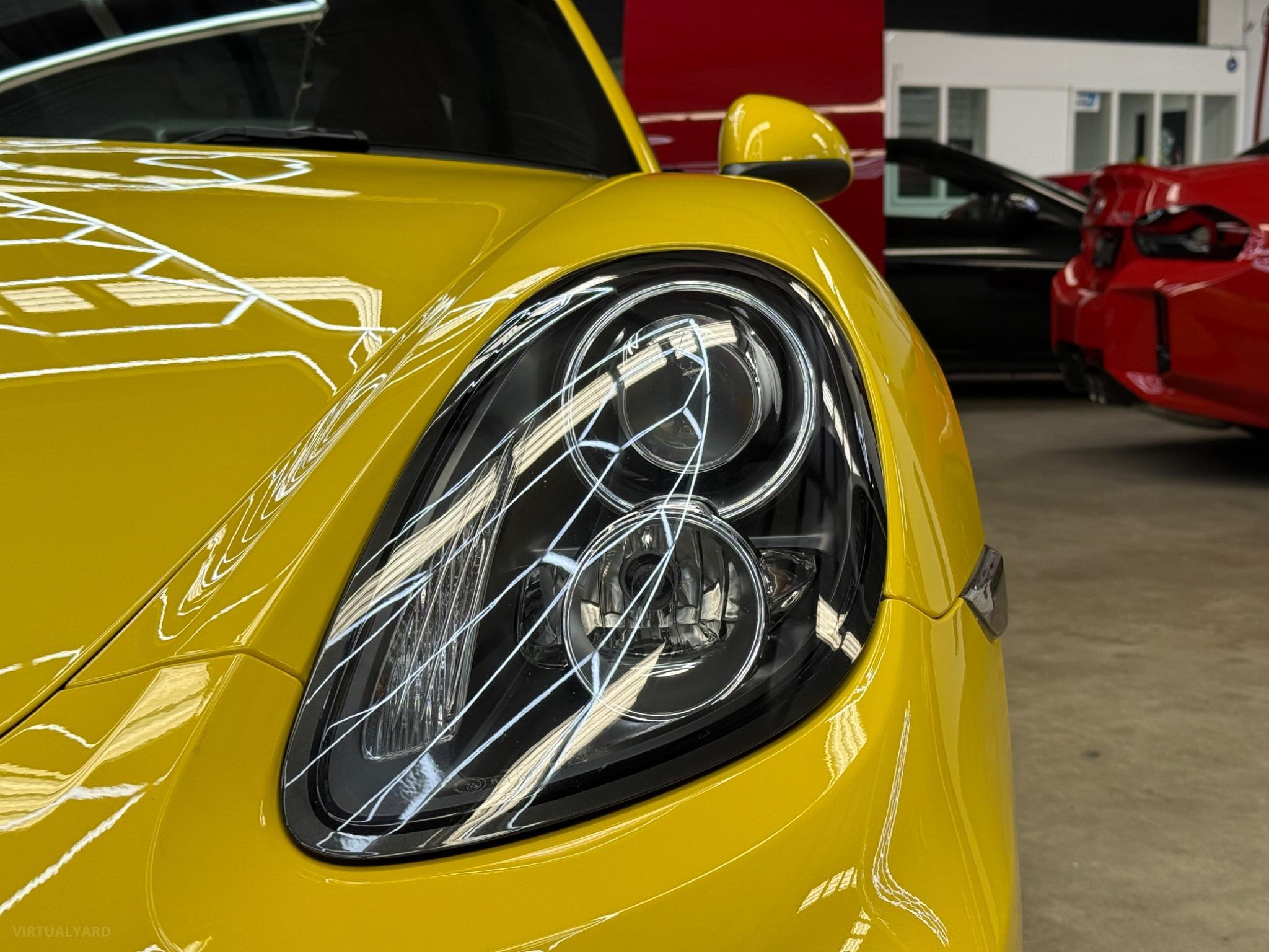 PORSCHE CAYMAN