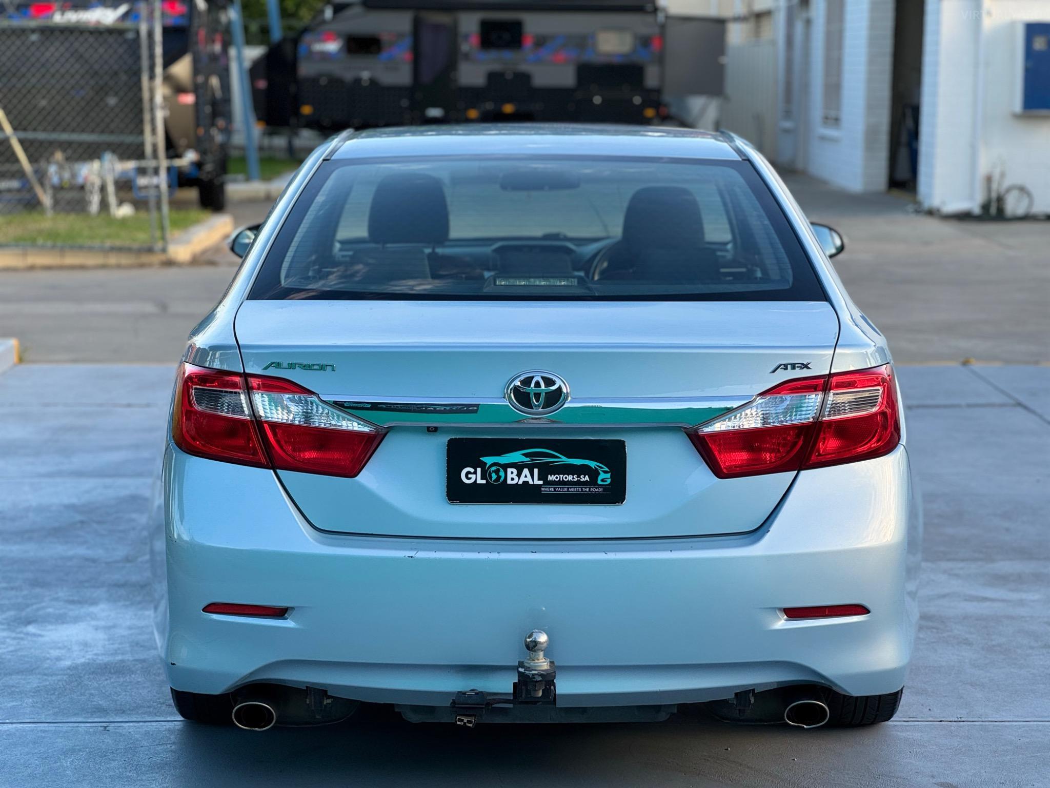 TOYOTA AURION