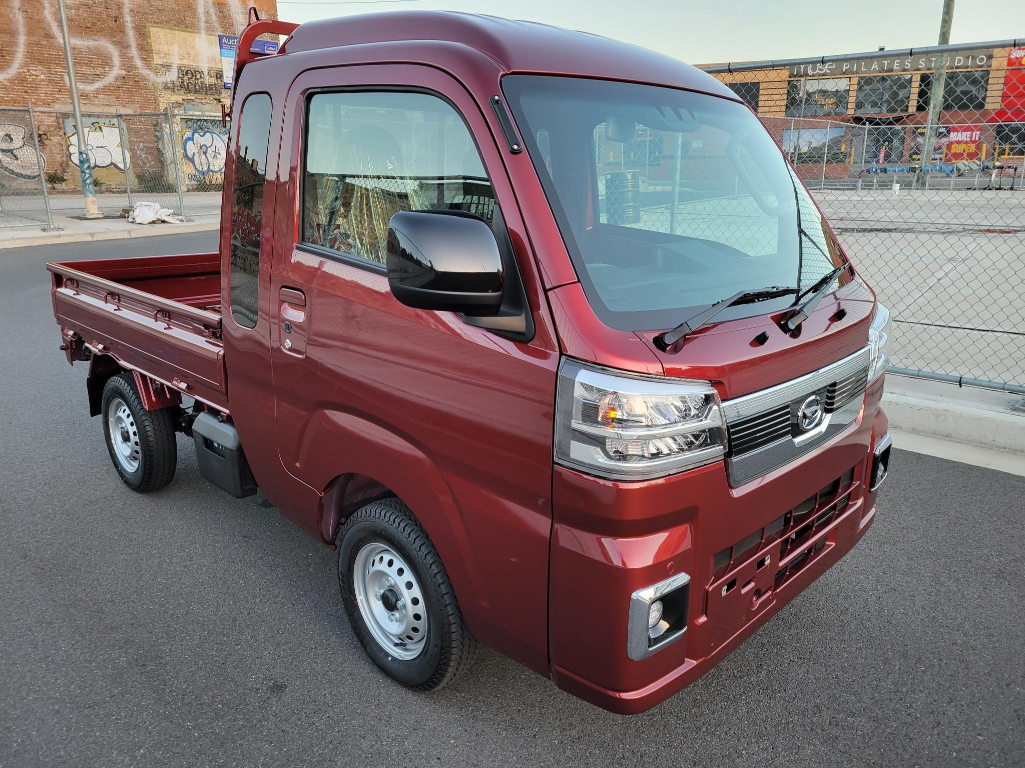 DAIHATSU HI-JET
