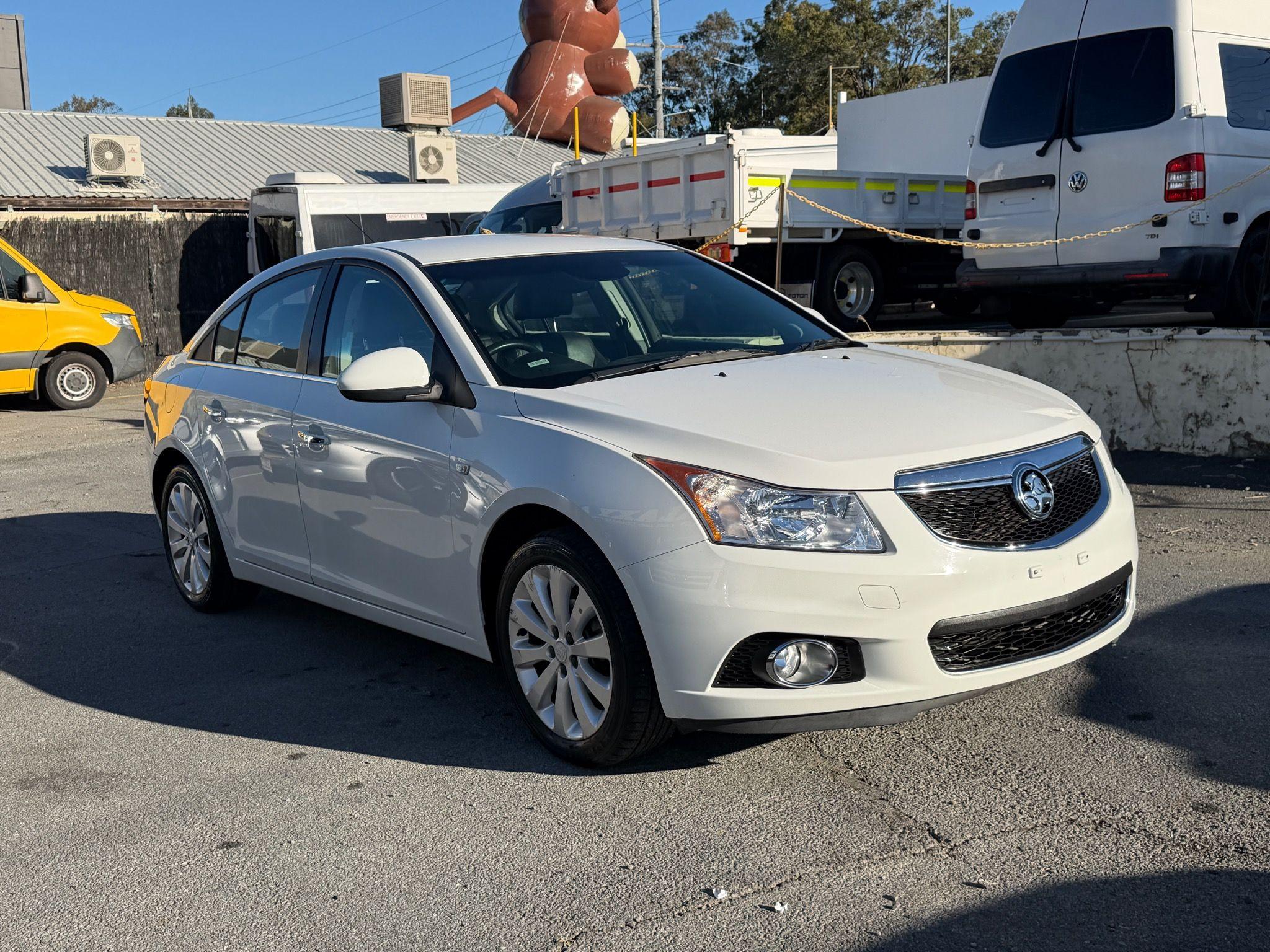 HOLDEN CRUZE