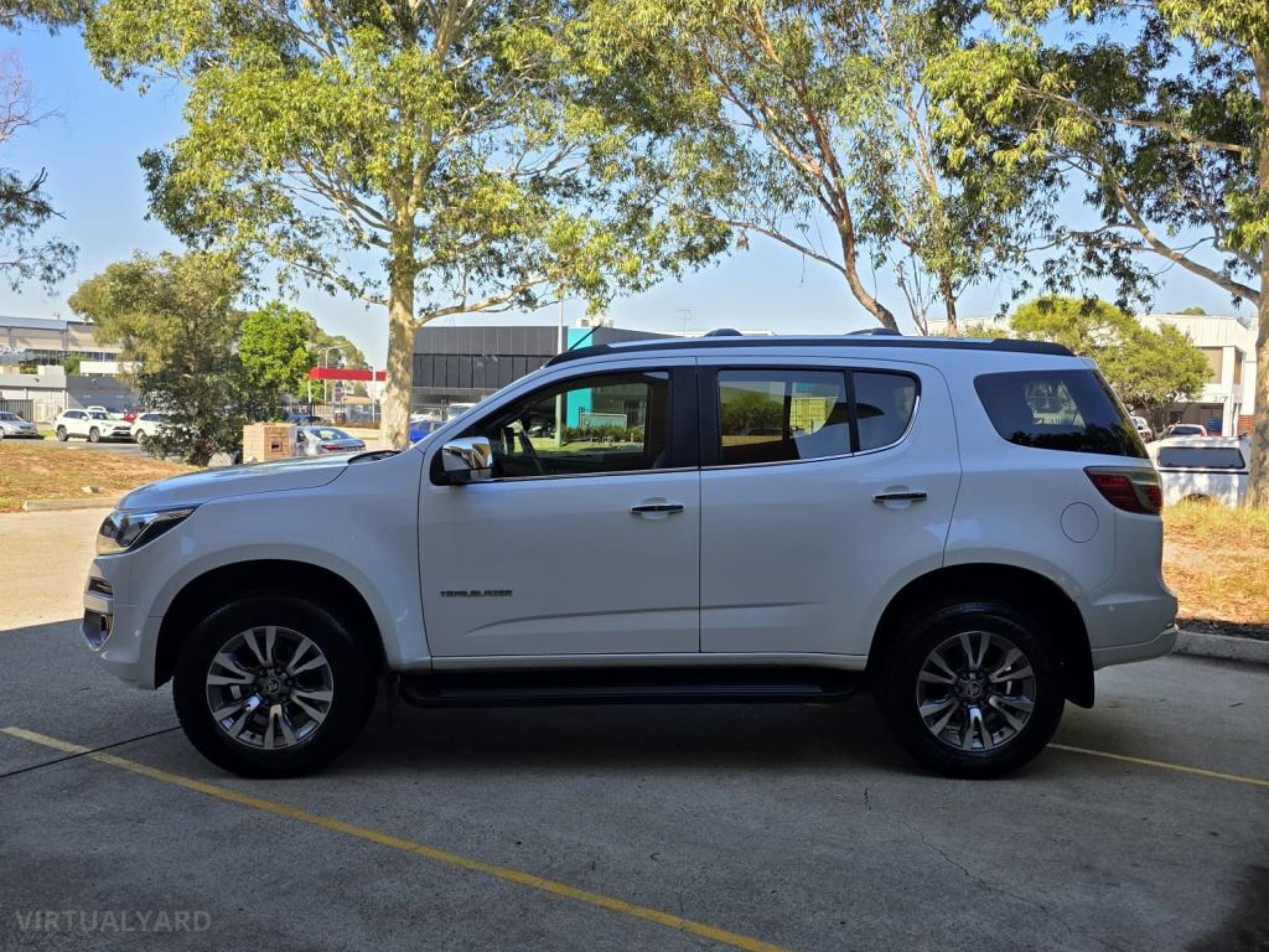 HOLDEN TRAILBLAZER