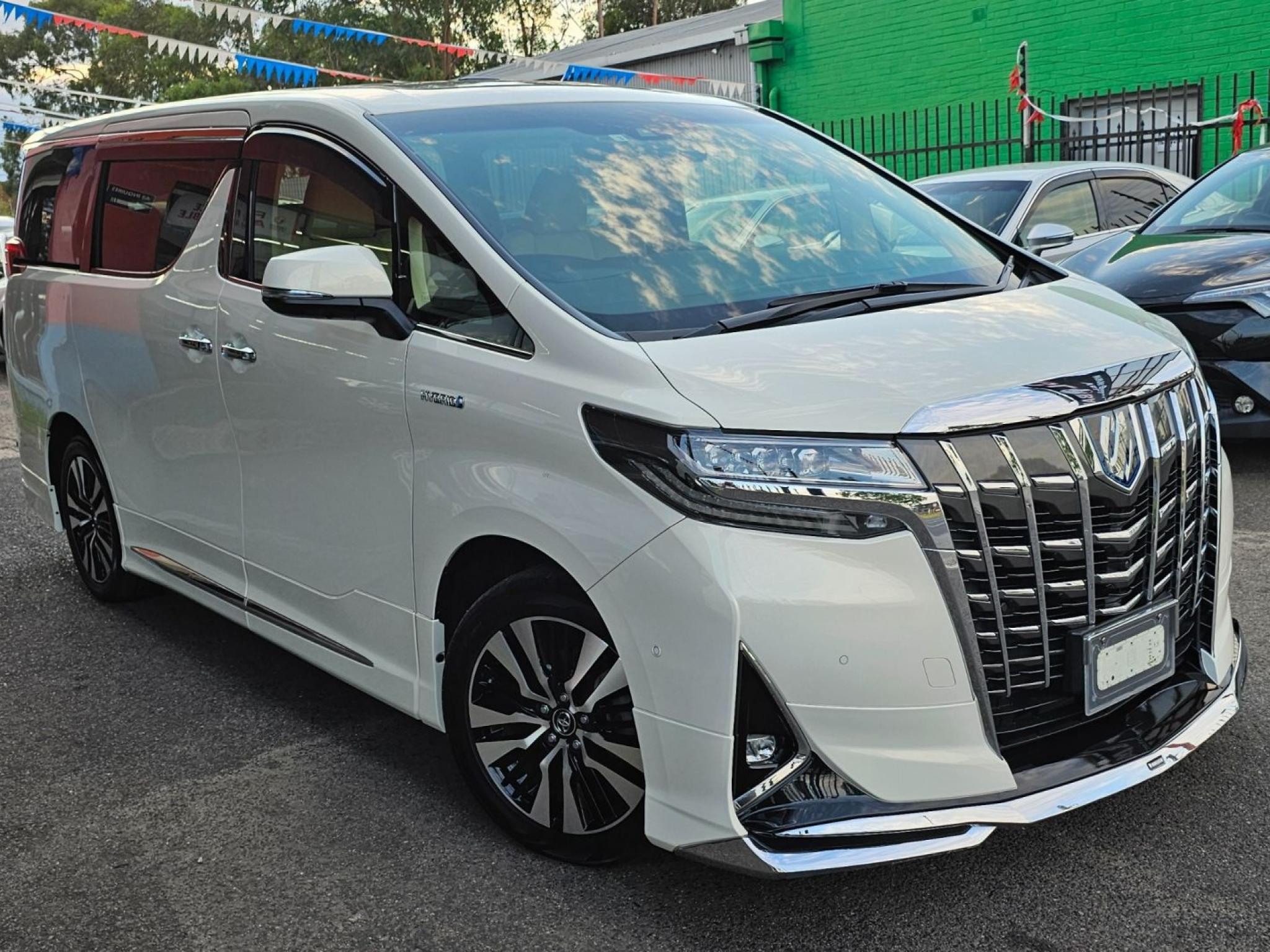 TOYOTA ALPHARD