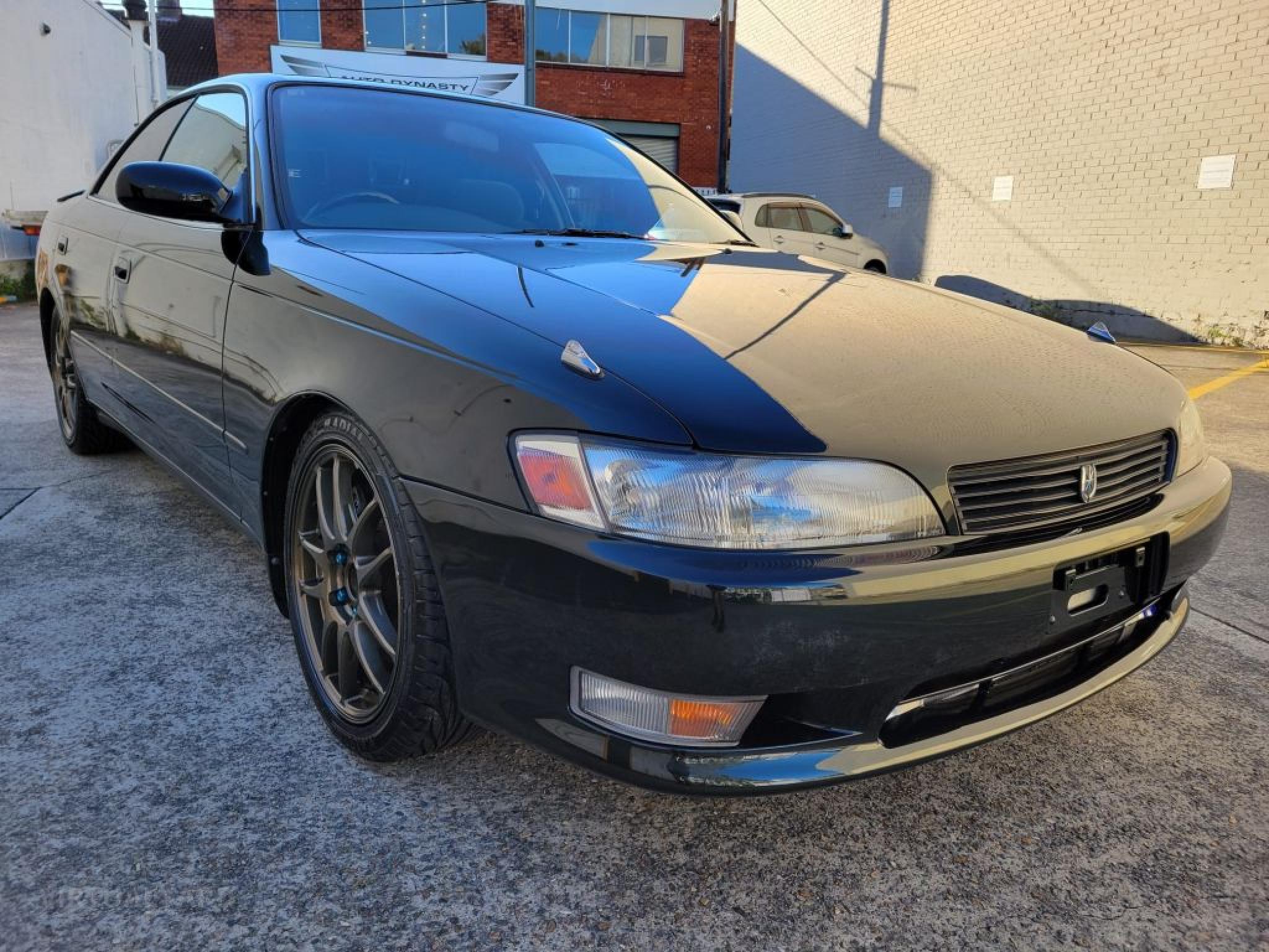 TOYOTA MARK 2 TOURER V