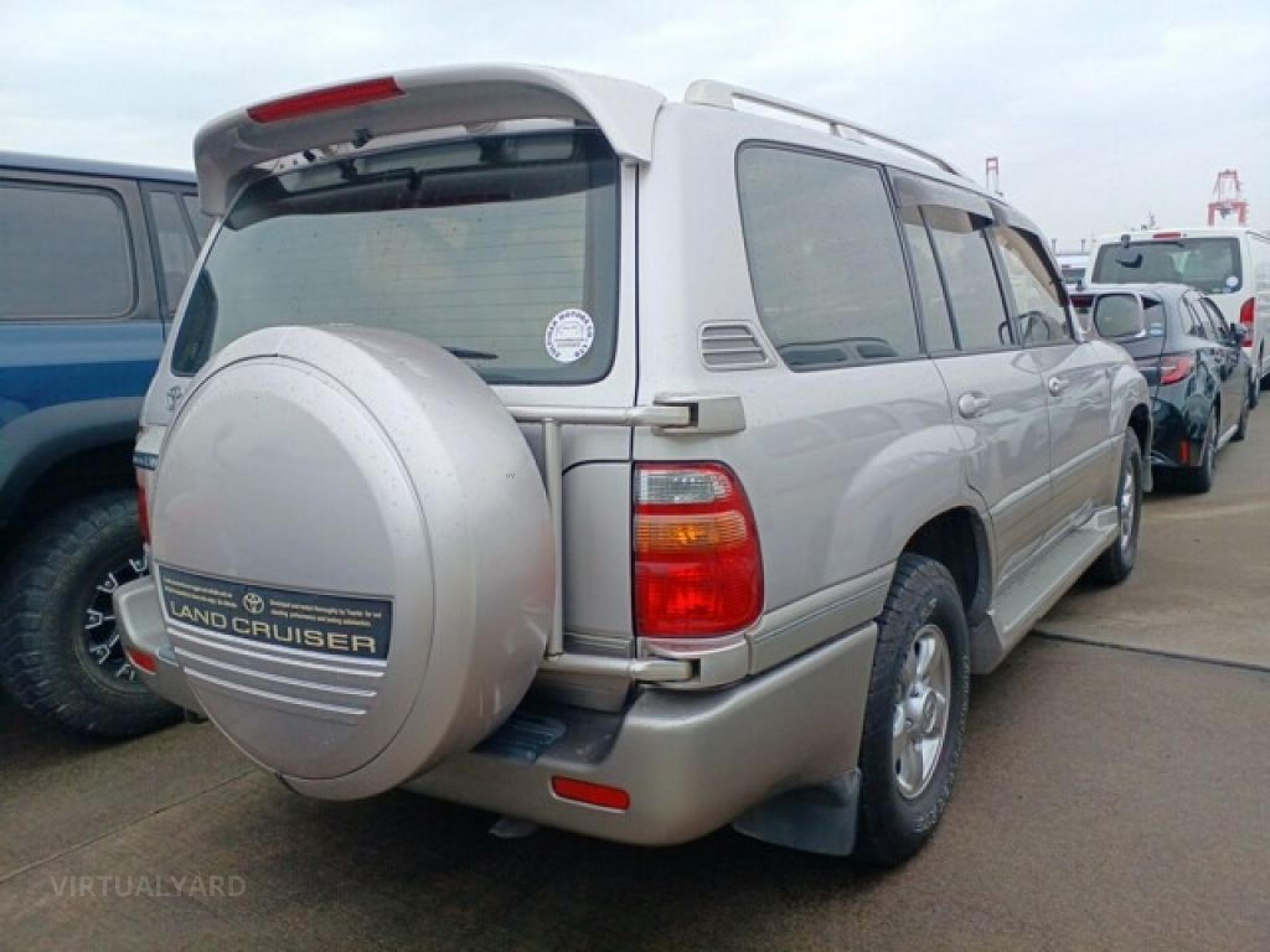 TOYOTA LANDCRUISER