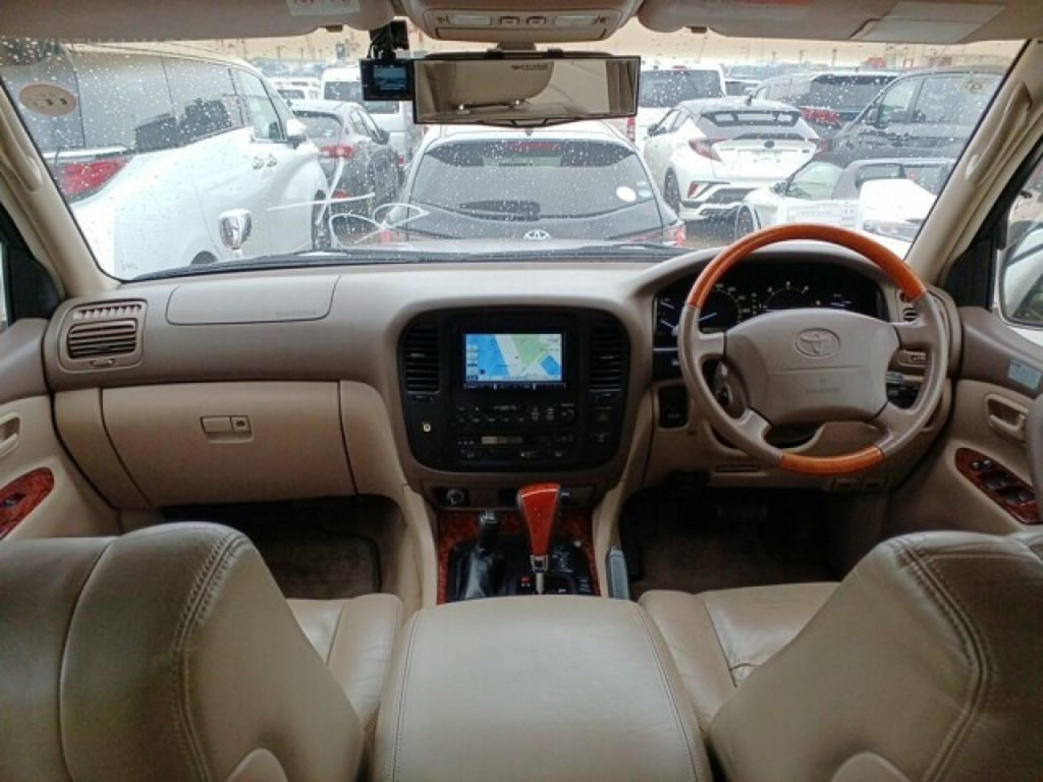 TOYOTA LANDCRUISER