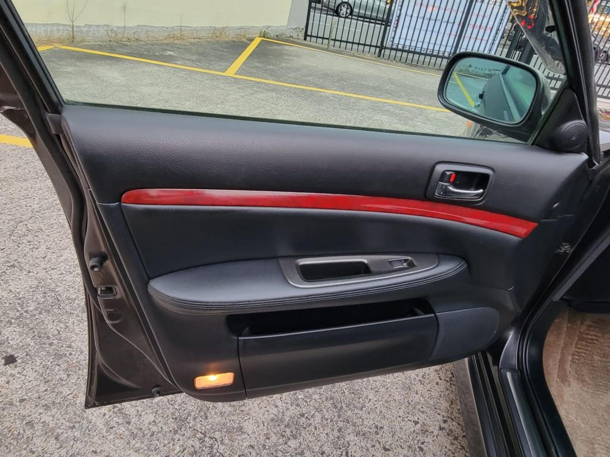 TOYOTA MARK 2