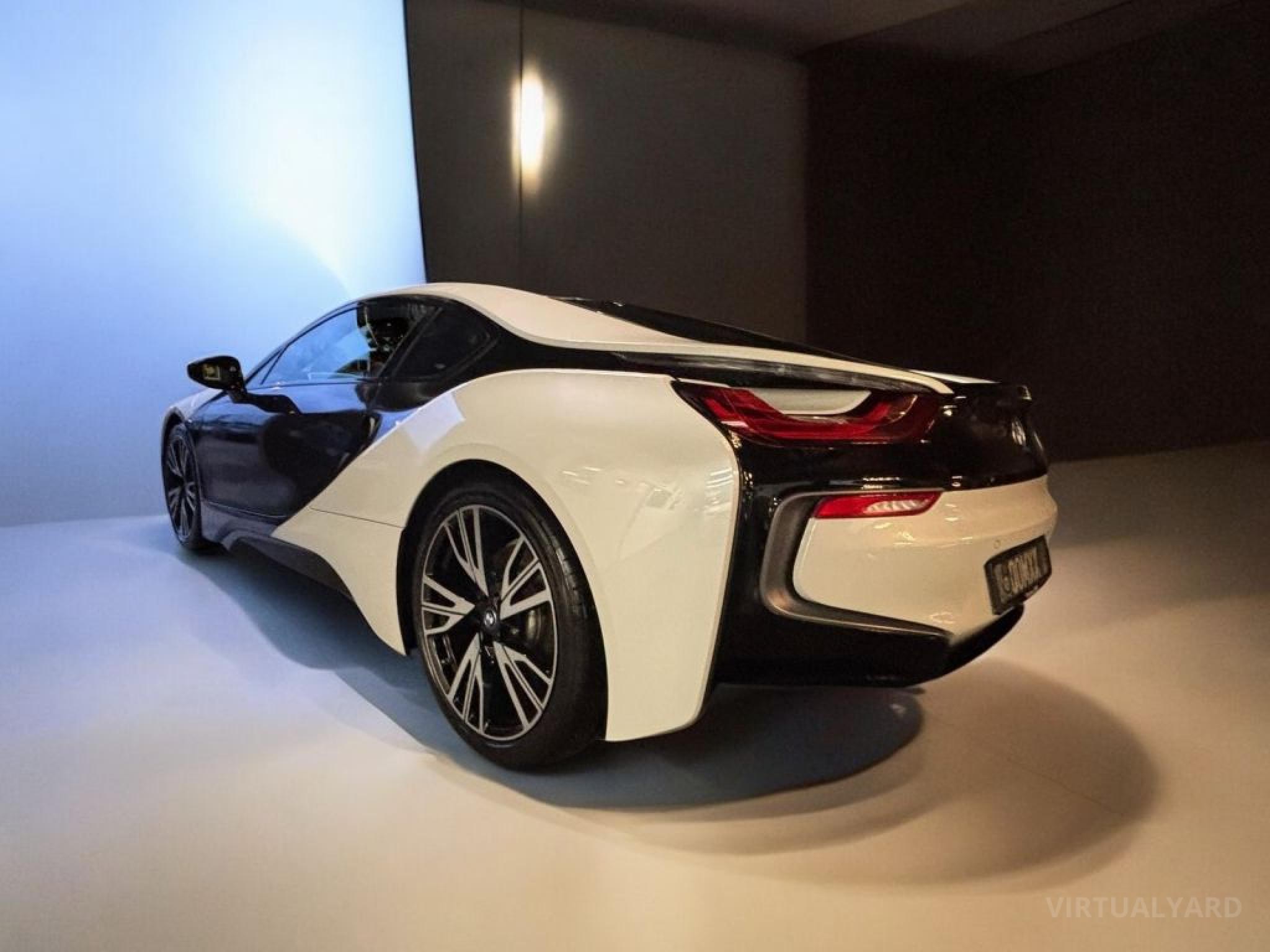 BMW i8